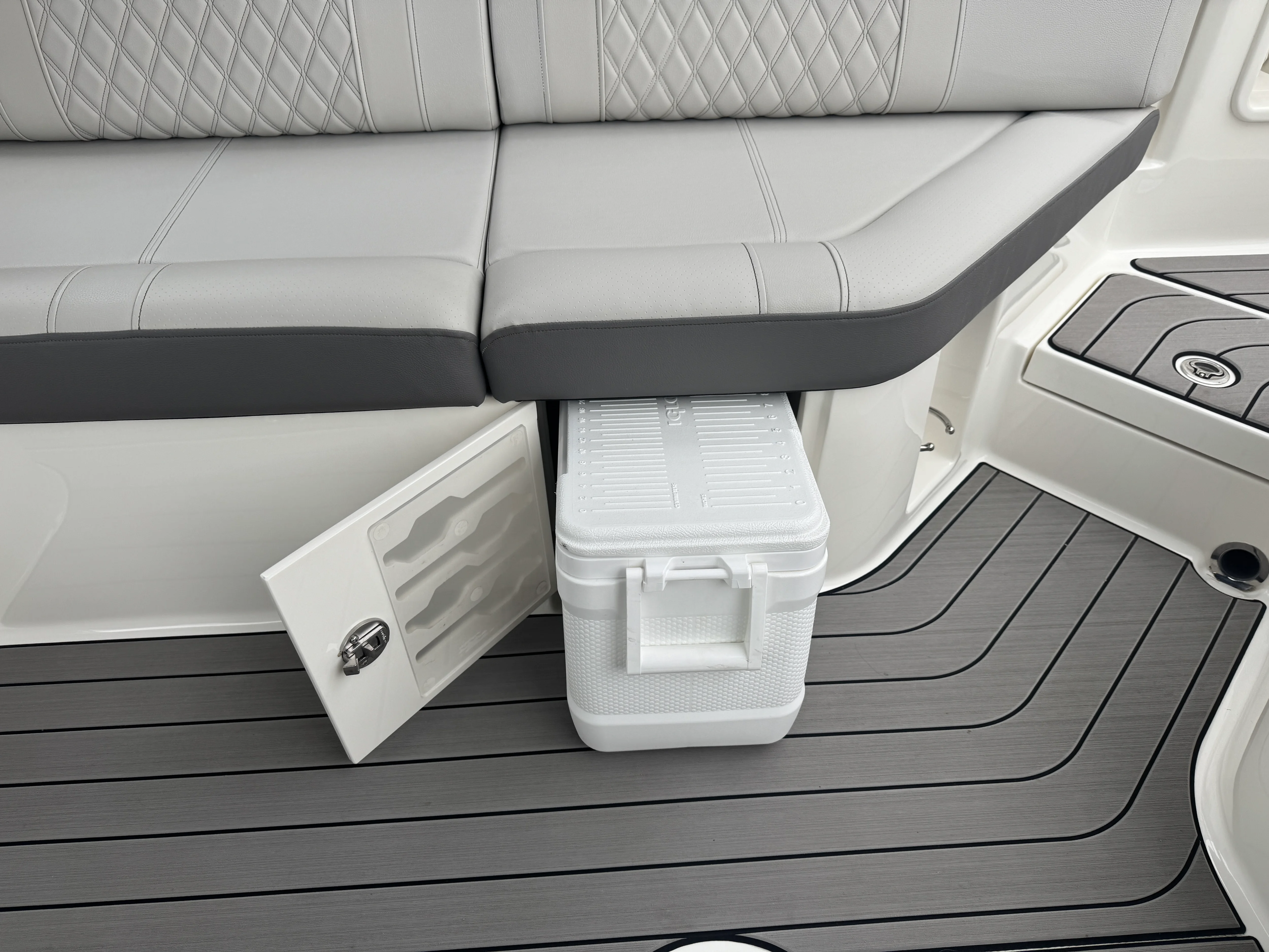 2023 Sea Ray 280 SLX Image Thumbnail #23