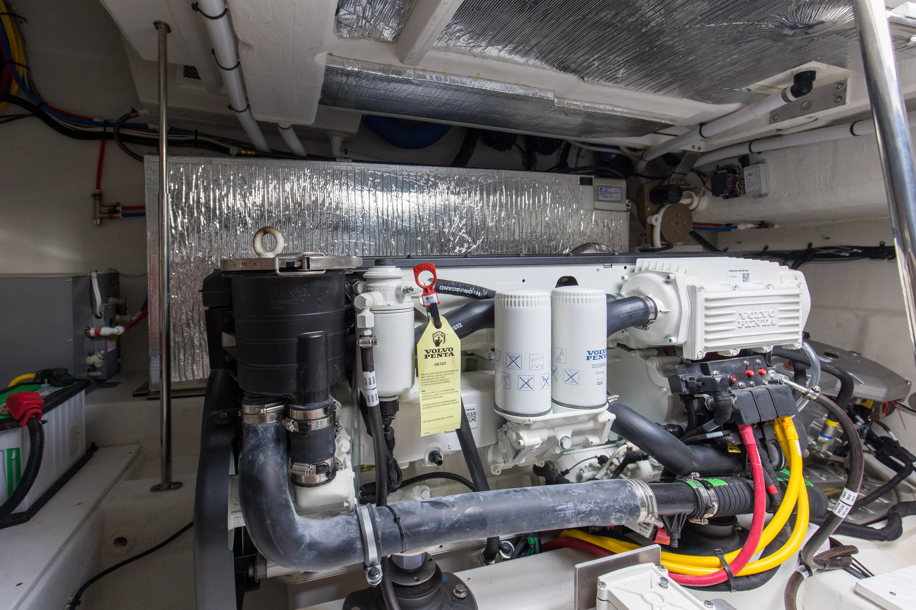 2026 Cruisers Yachts 42 Cantius Image Thumbnail #36