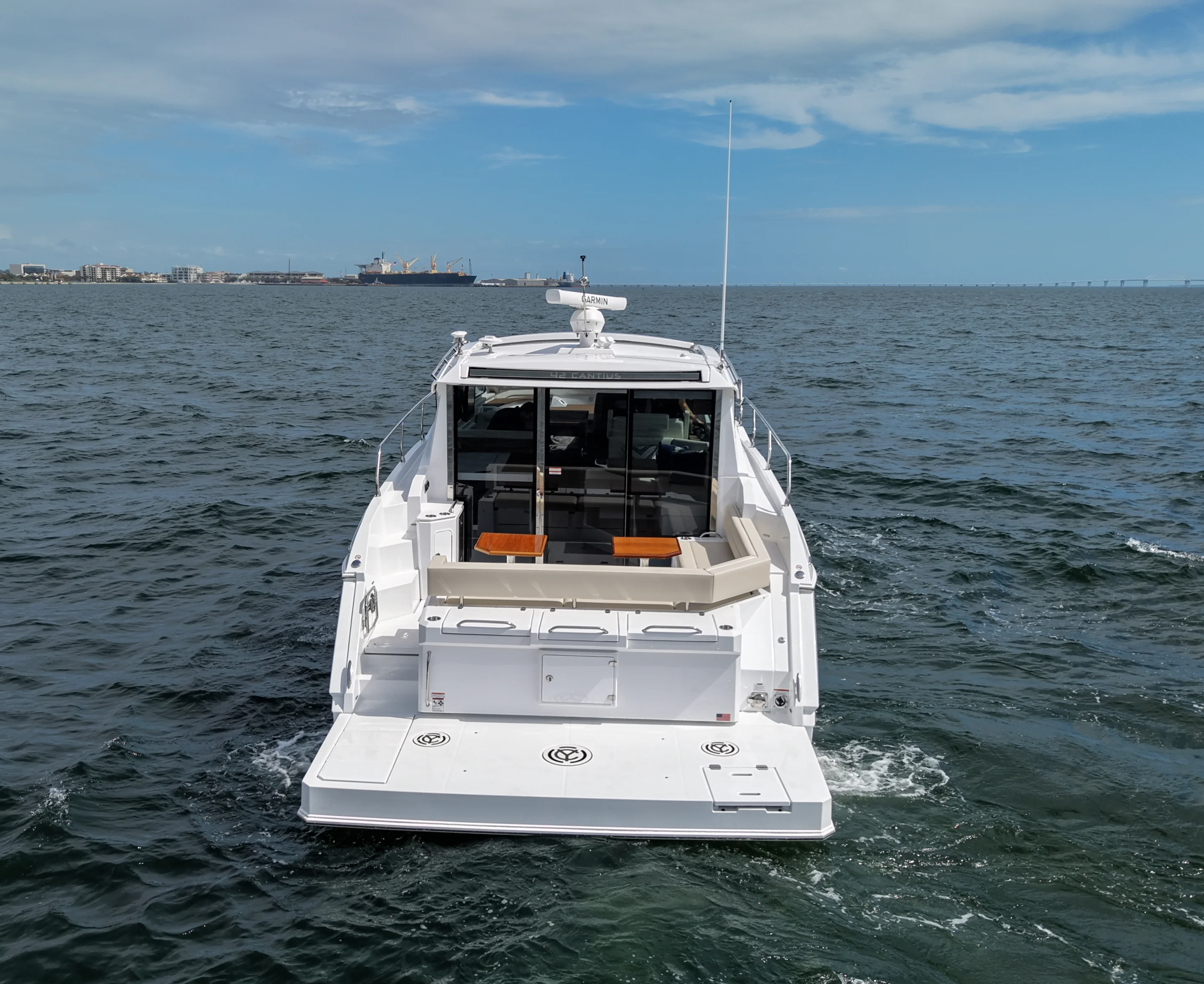 2026 Cruisers Yachts 42 Cantius Image Thumbnail #25