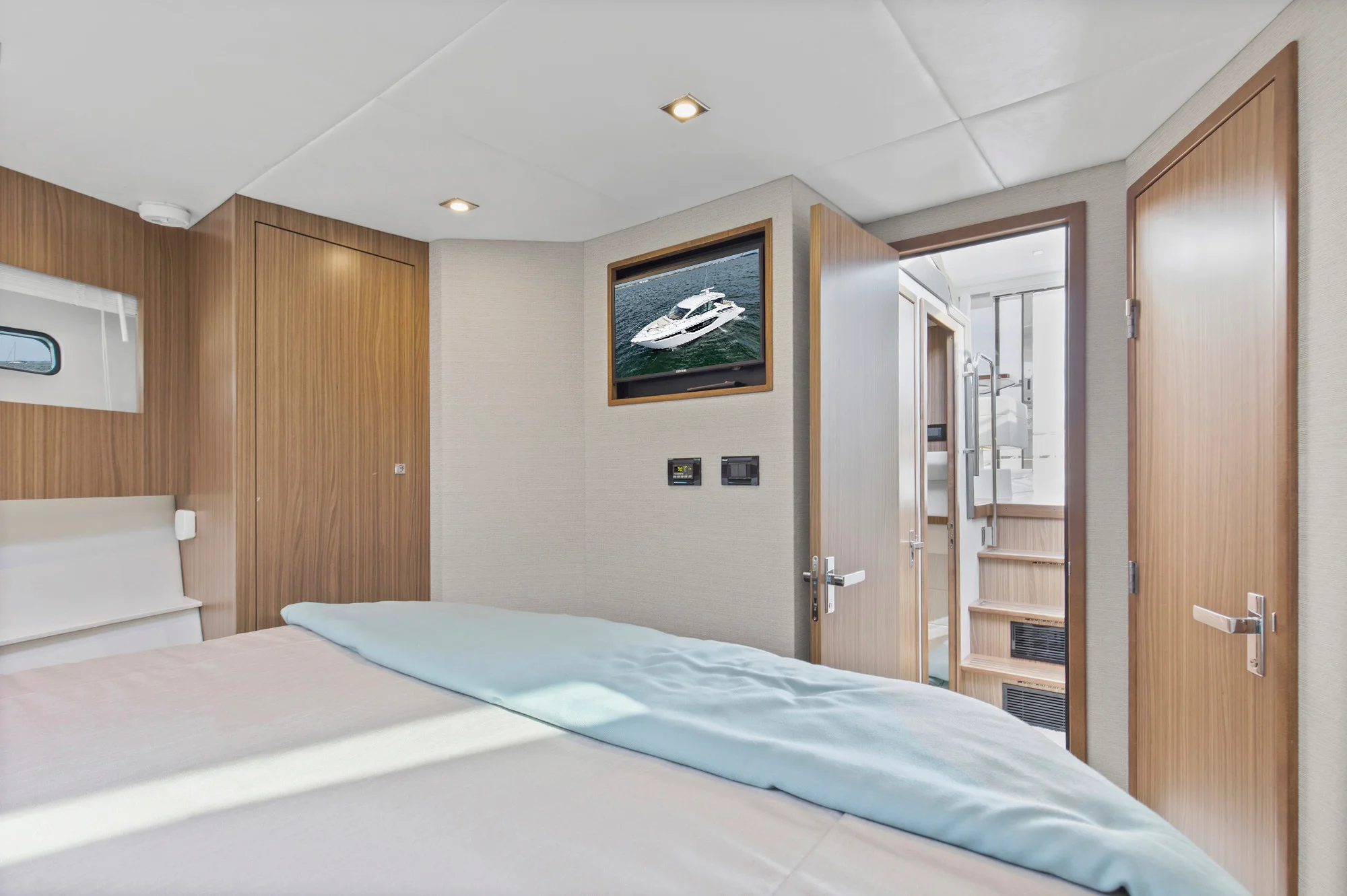 2026 Cruisers Yachts 42 Cantius Image Thumbnail #33