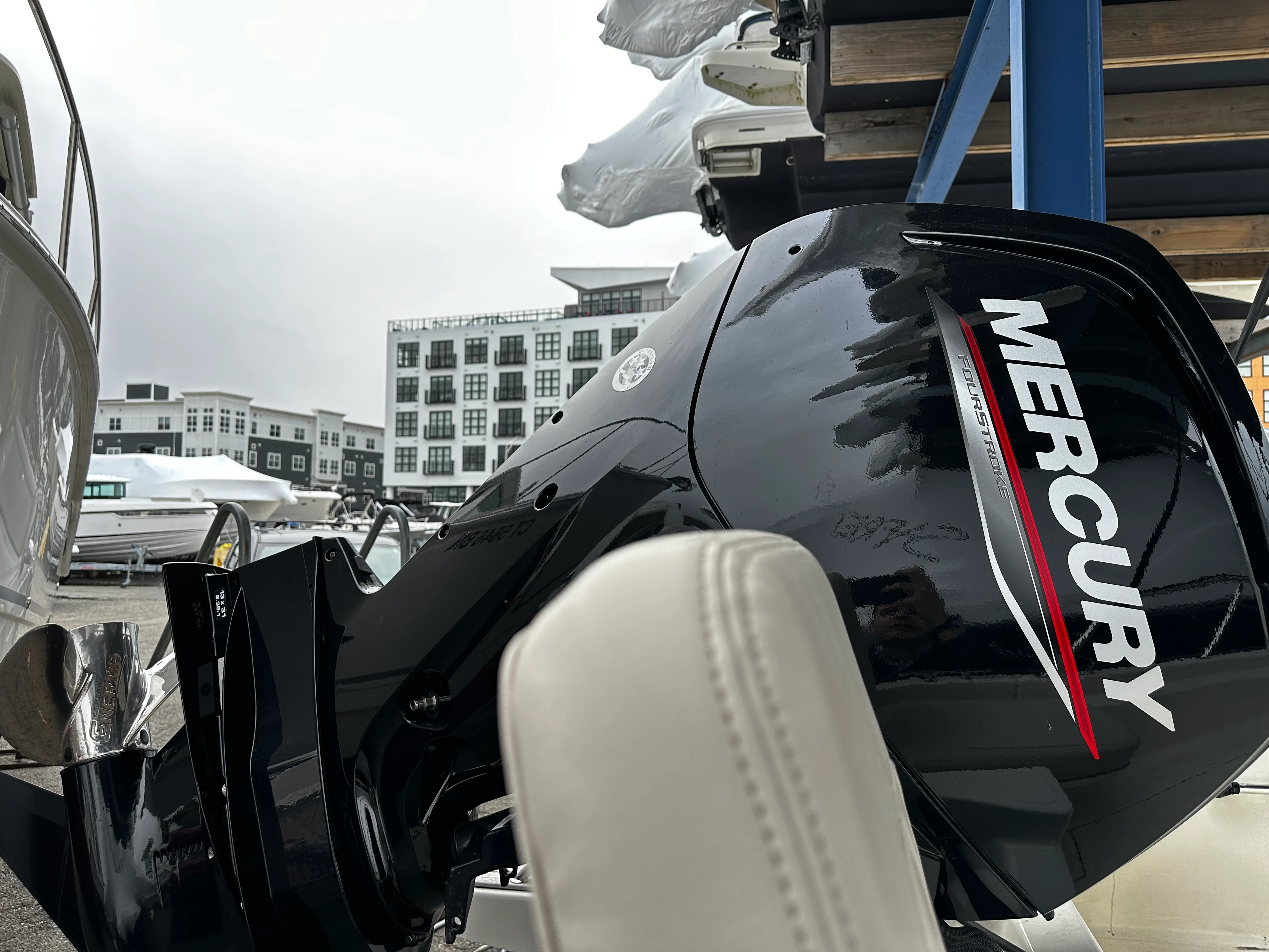 2024 Boston Whaler 170 MONTAUK Image Thumbnail #7