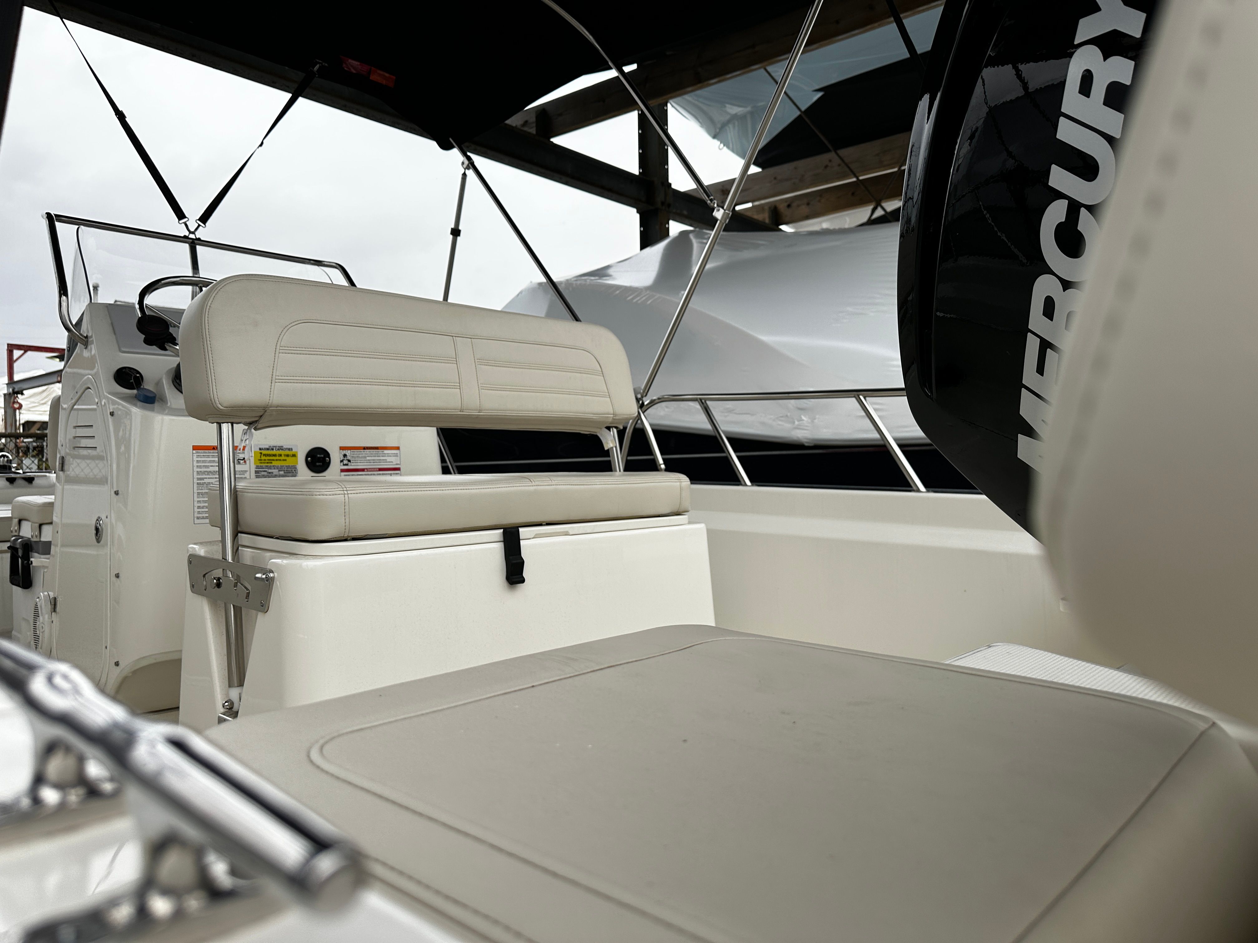 2024 Boston Whaler 170 MONTAUK Image Thumbnail #6
