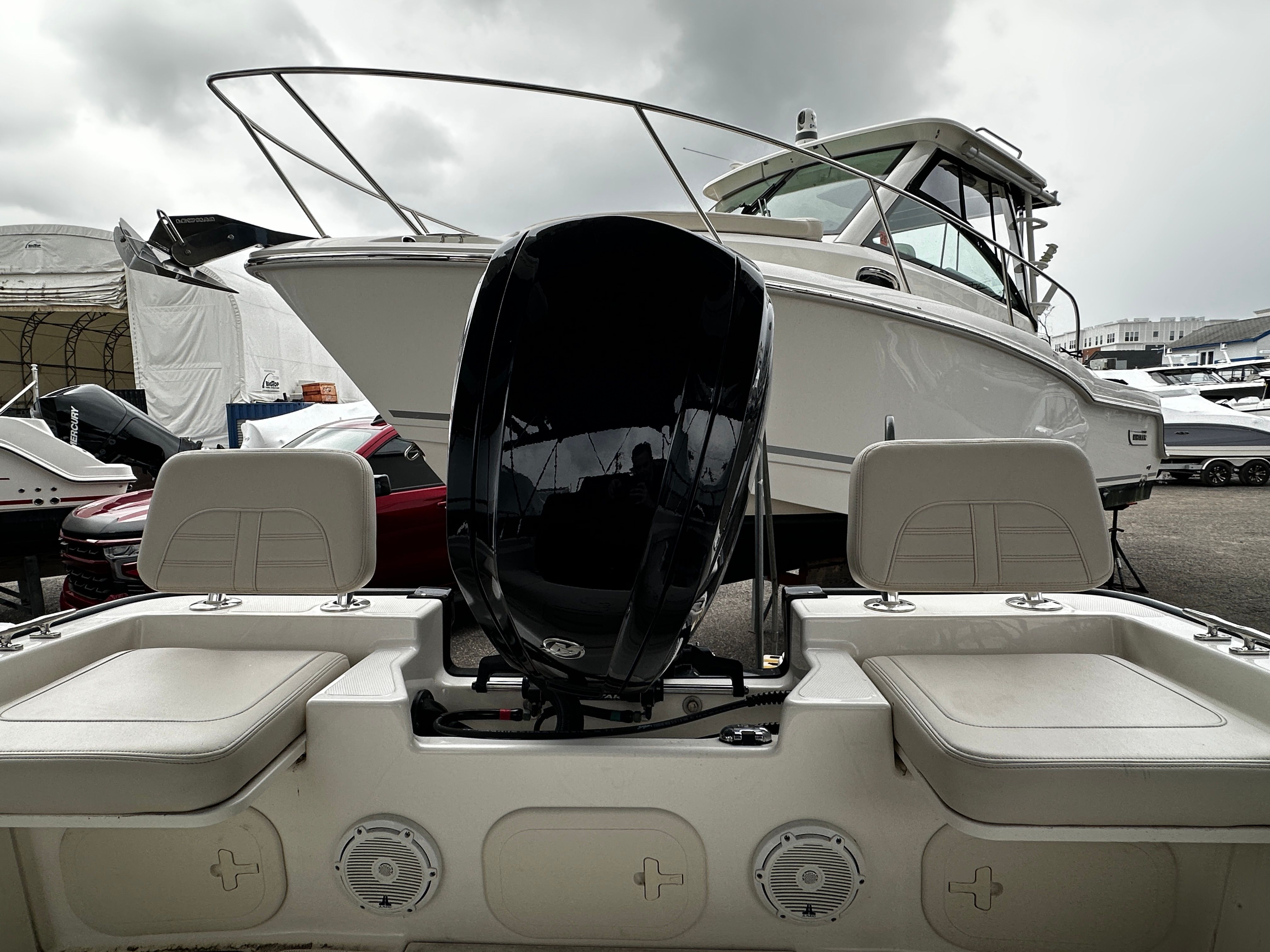 2024 Boston Whaler 170 MONTAUK Image Thumbnail #9