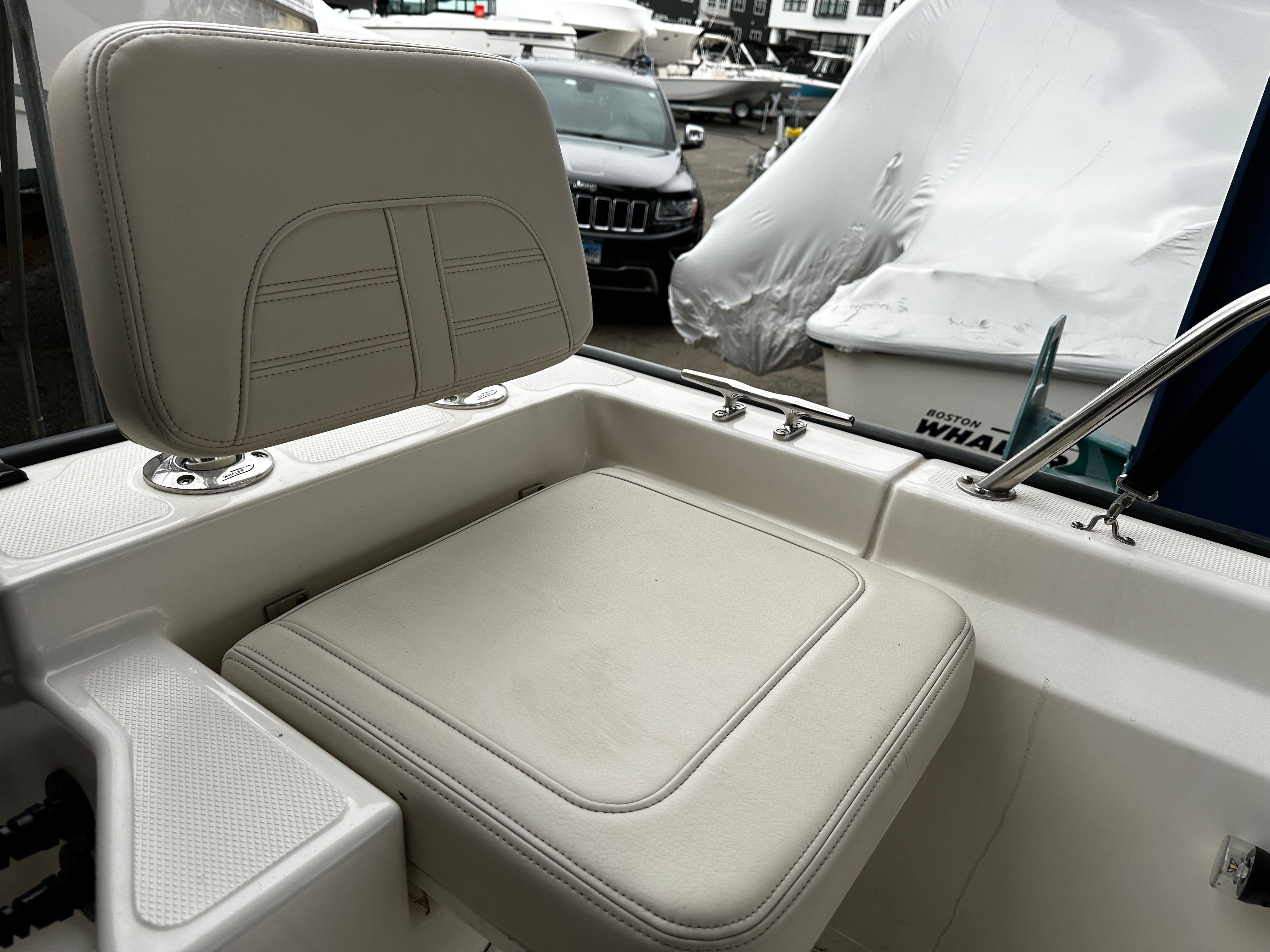 2024 Boston Whaler 170 MONTAUK Image Thumbnail #10