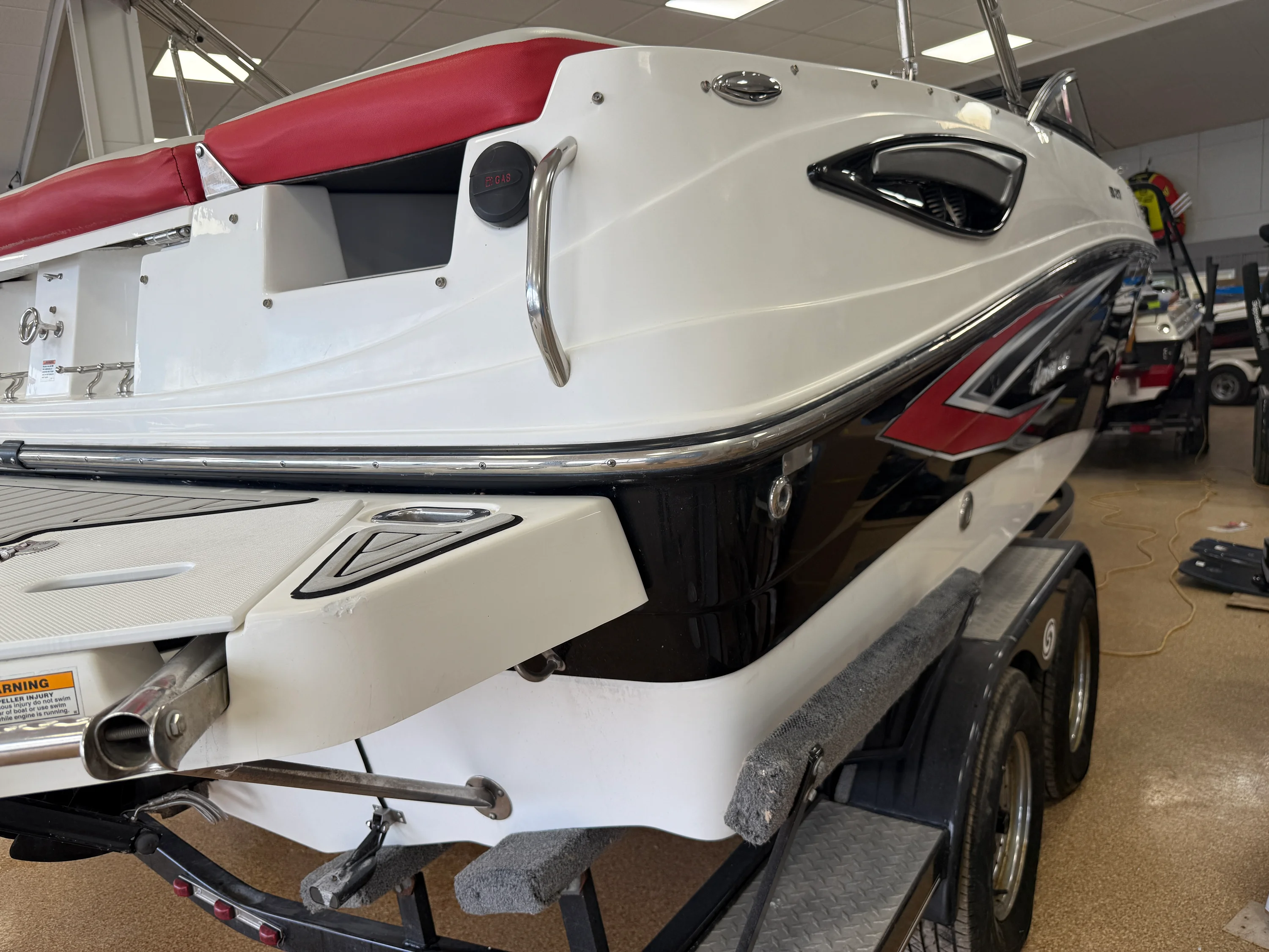 2020 Hurricane SD 217 Image Thumbnail #2