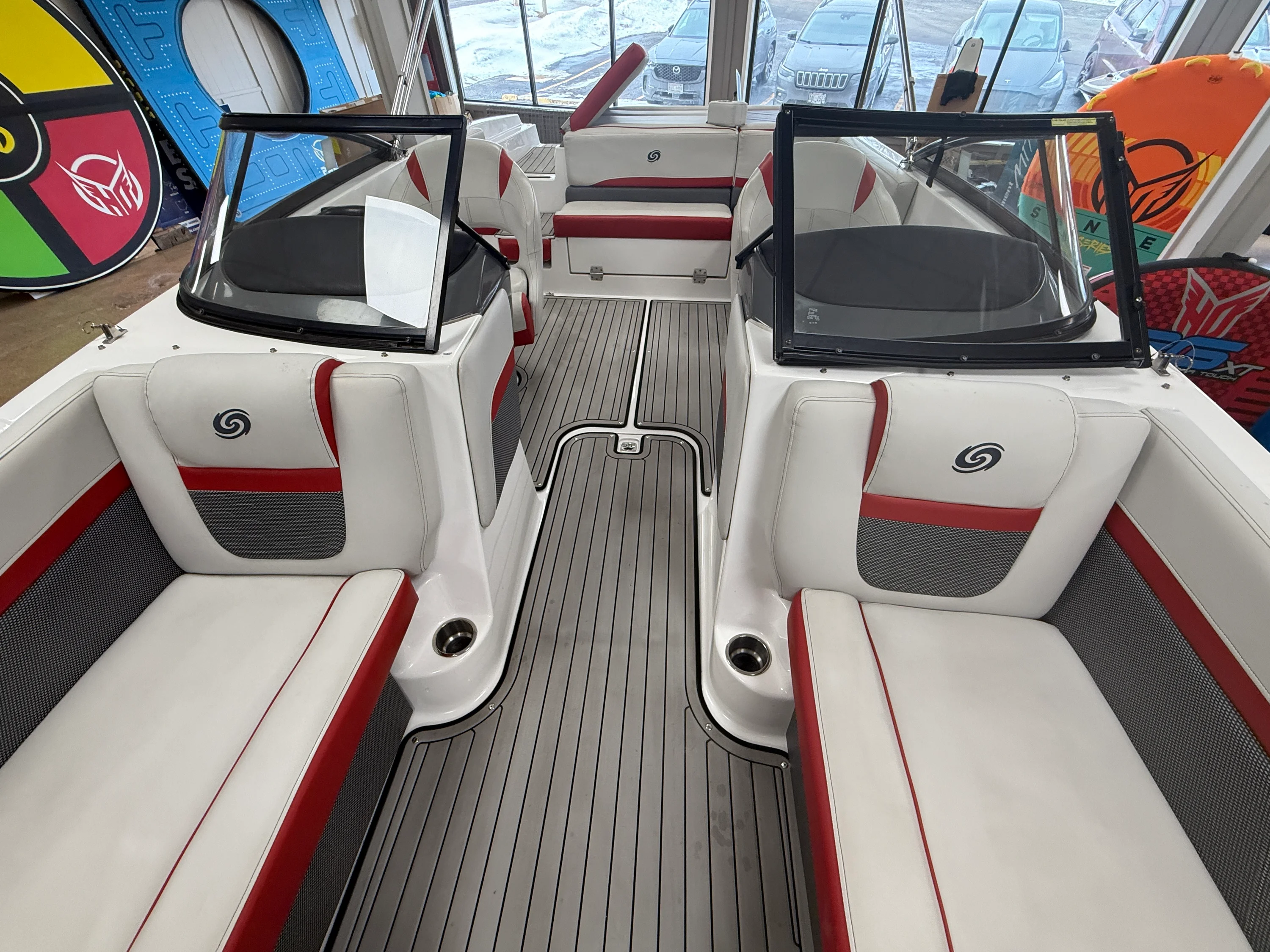 2020 Hurricane SD 217 Image Thumbnail #7