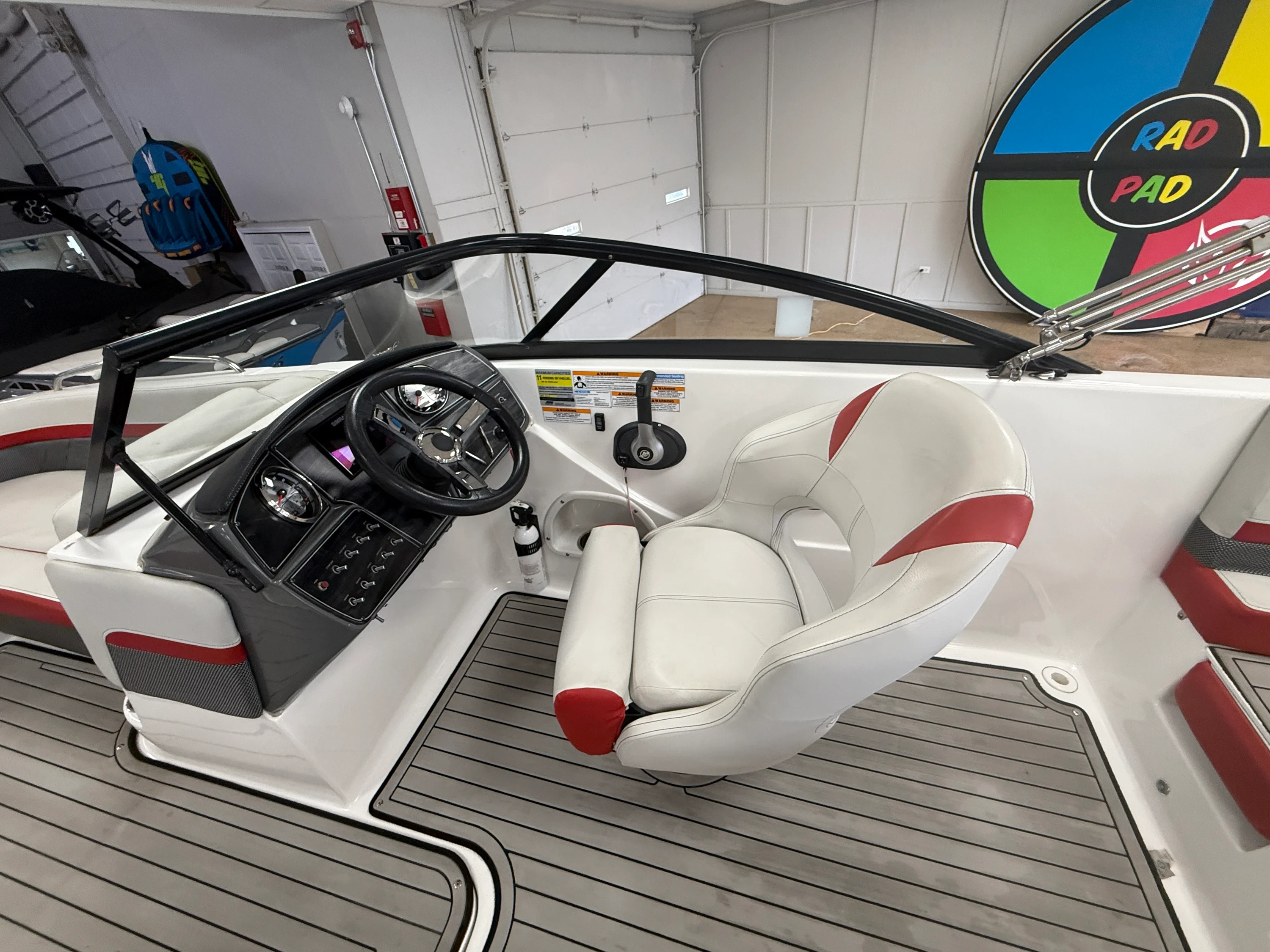 2020 Hurricane SD 217 Image Thumbnail #13