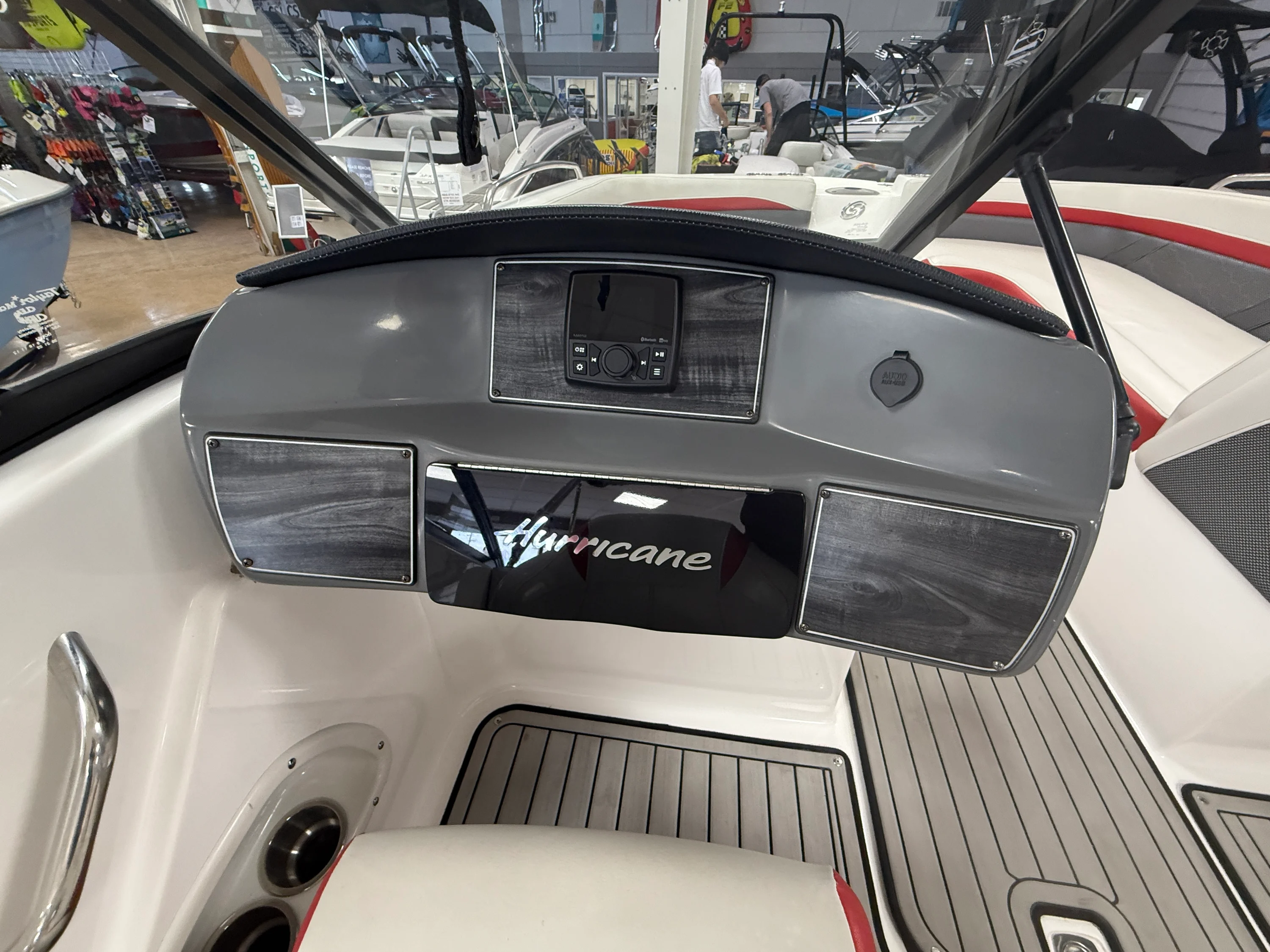 2020 Hurricane SD 217 Image Thumbnail #15