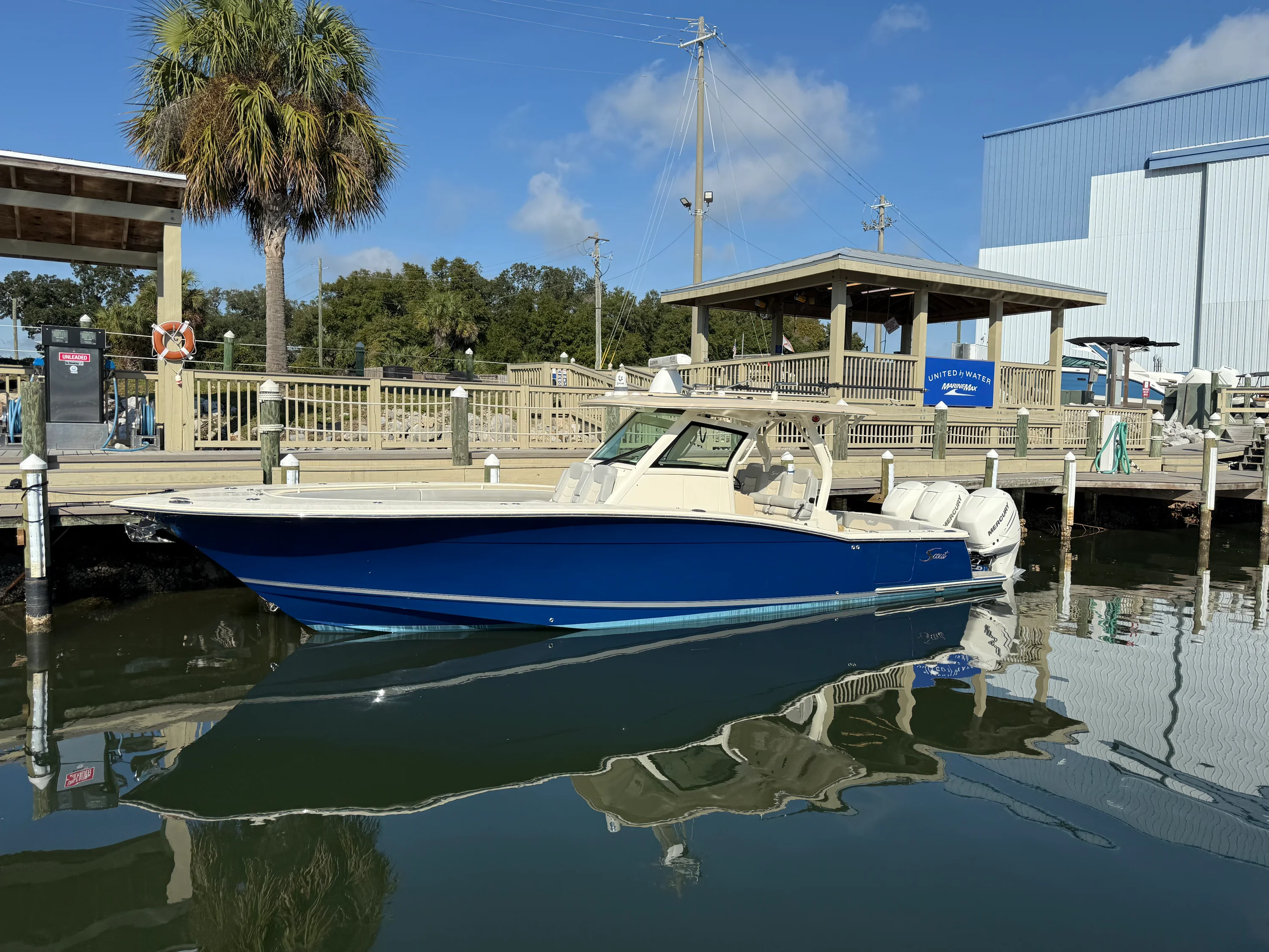 2019 Scout 355 LXF CC Image Thumbnail #4