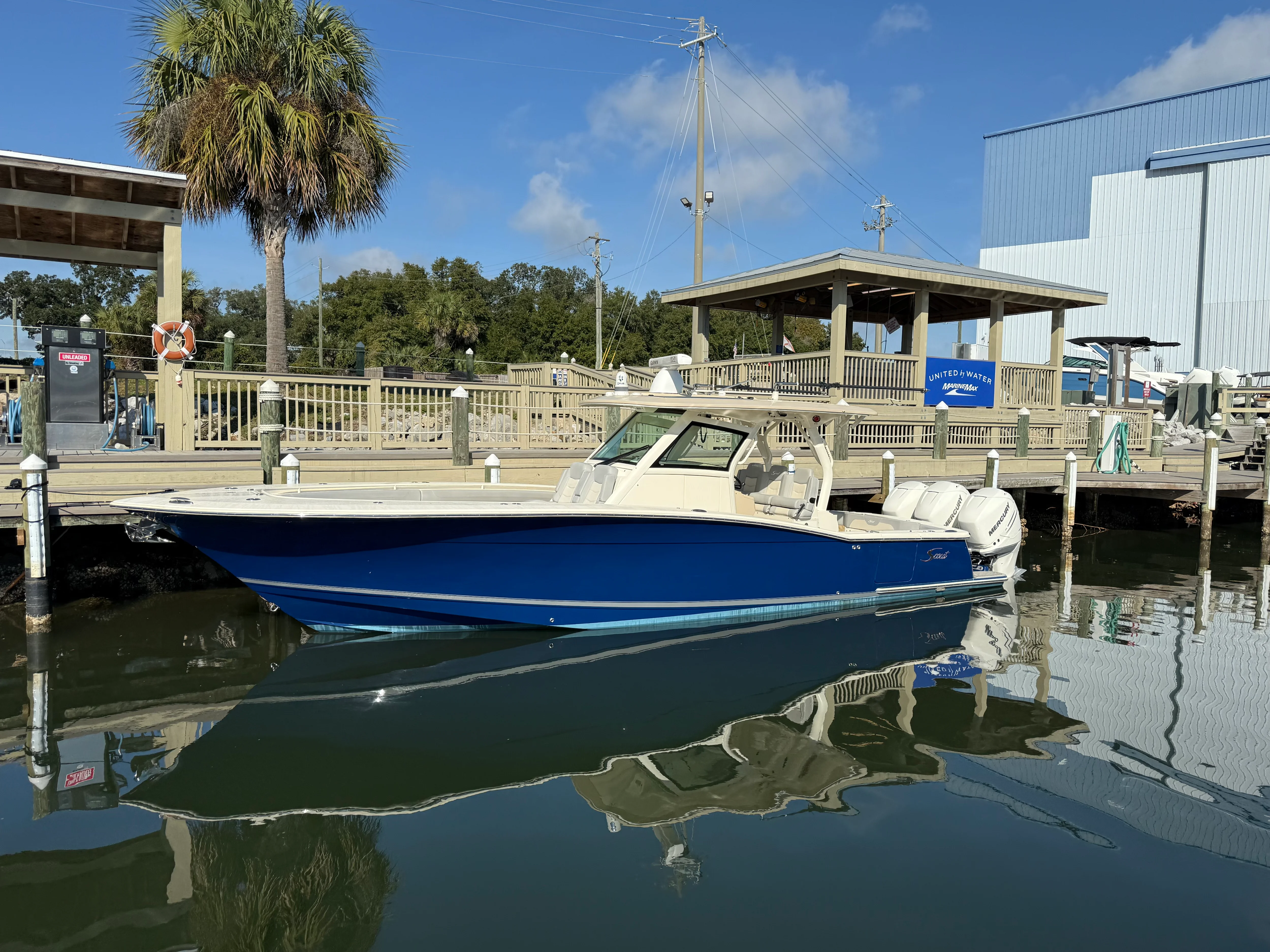 2019 Scout 355 LXF CC Image Thumbnail #4