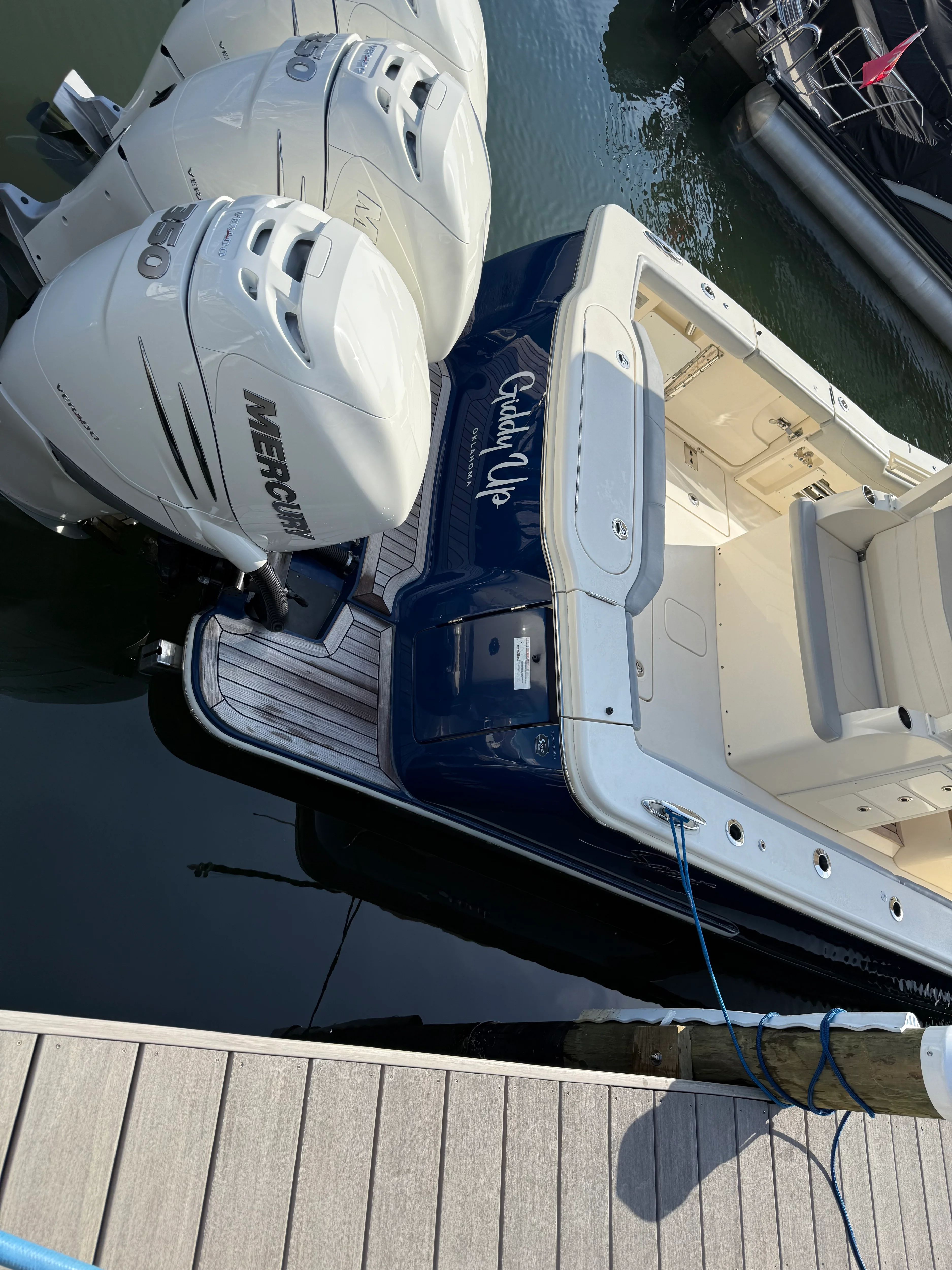 2019 Scout 355 LXF CC Image Thumbnail #8