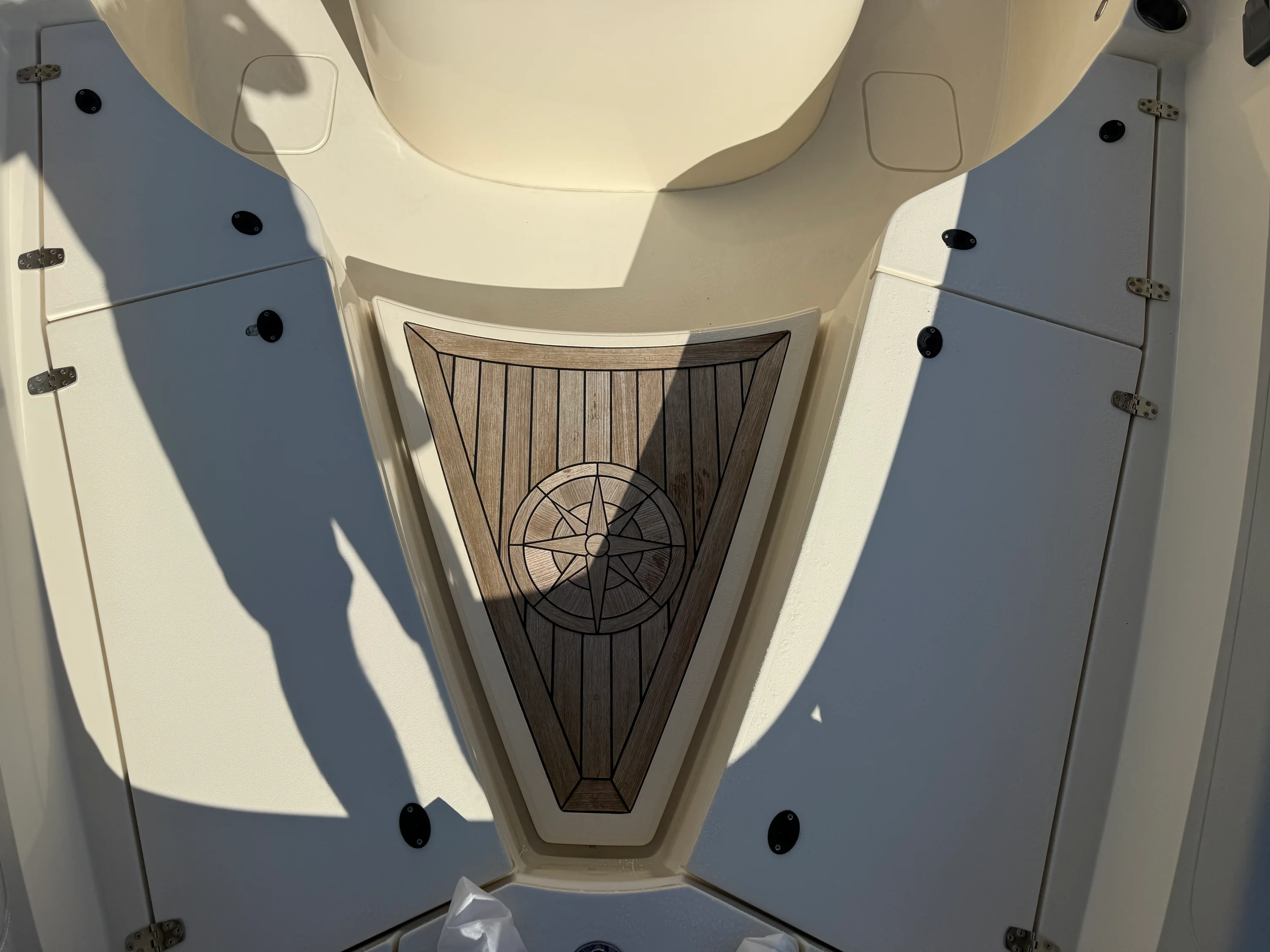 2019 Scout 355 LXF CC Image Thumbnail #33