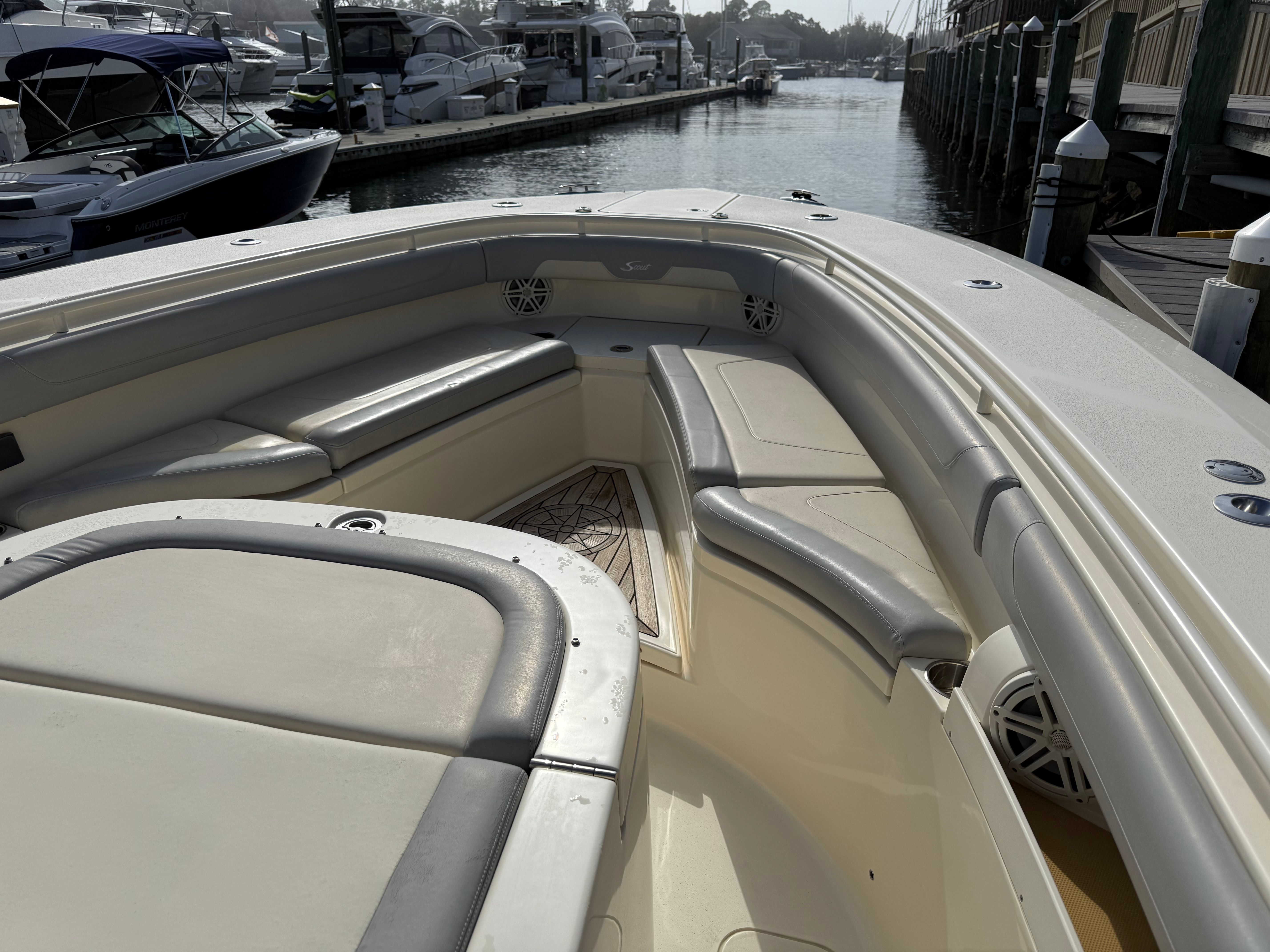 2019 Scout 355 LXF CC Image Thumbnail #22