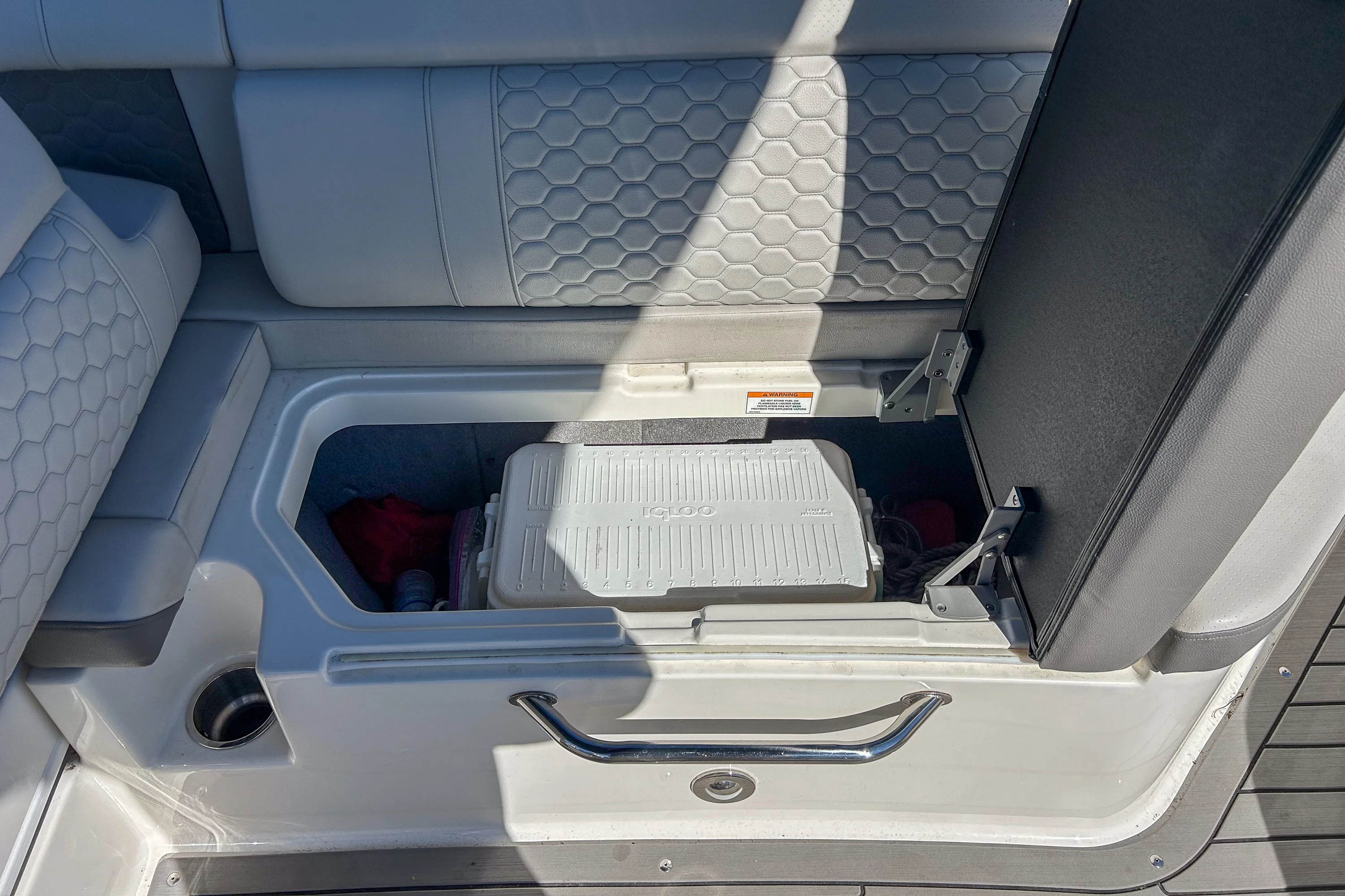 2021 Sea Ray 270 SDX OUTBOARD Image Thumbnail #13