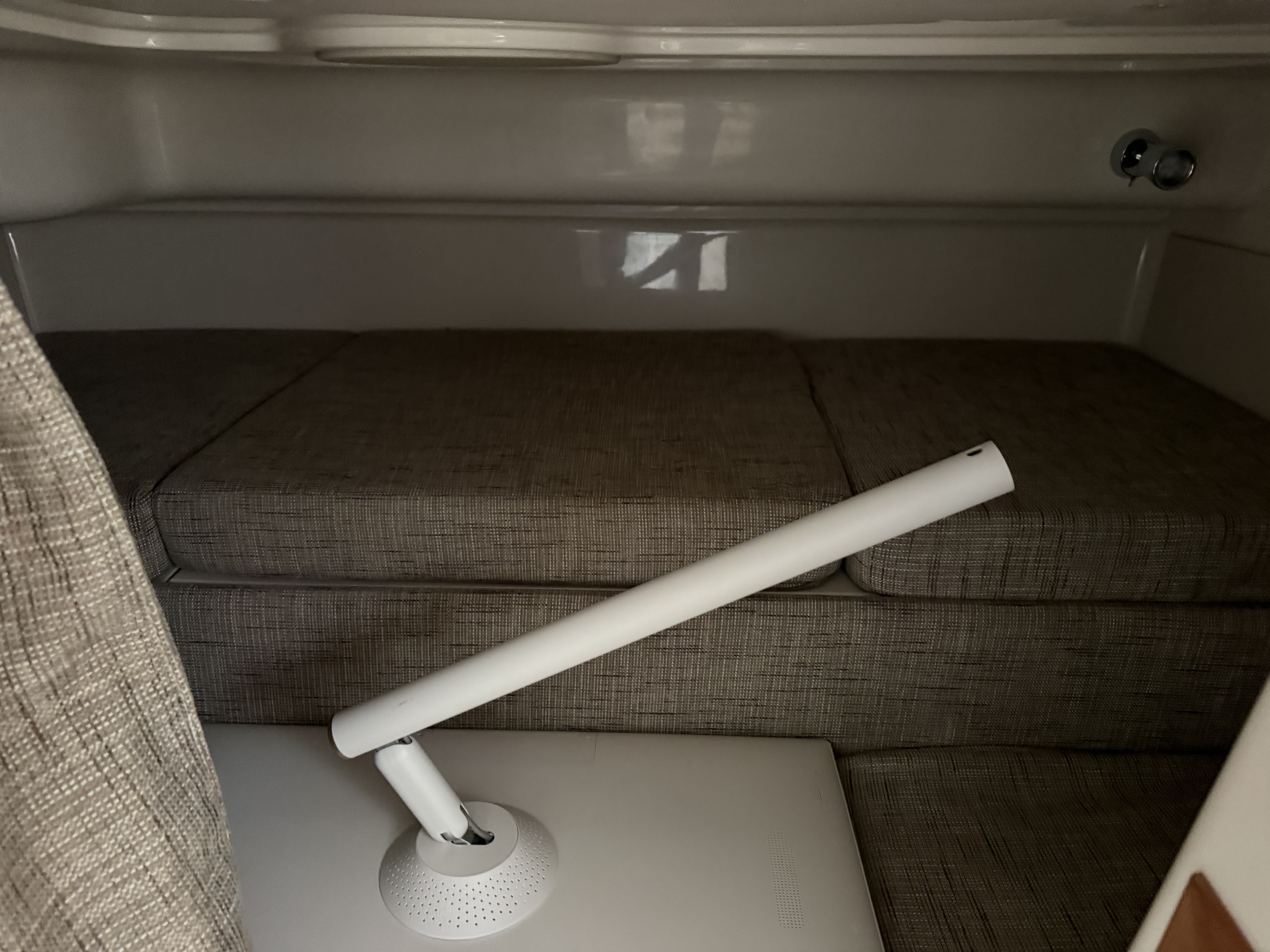 2025 Grady-White 330 EXPRESS Image Thumbnail #40