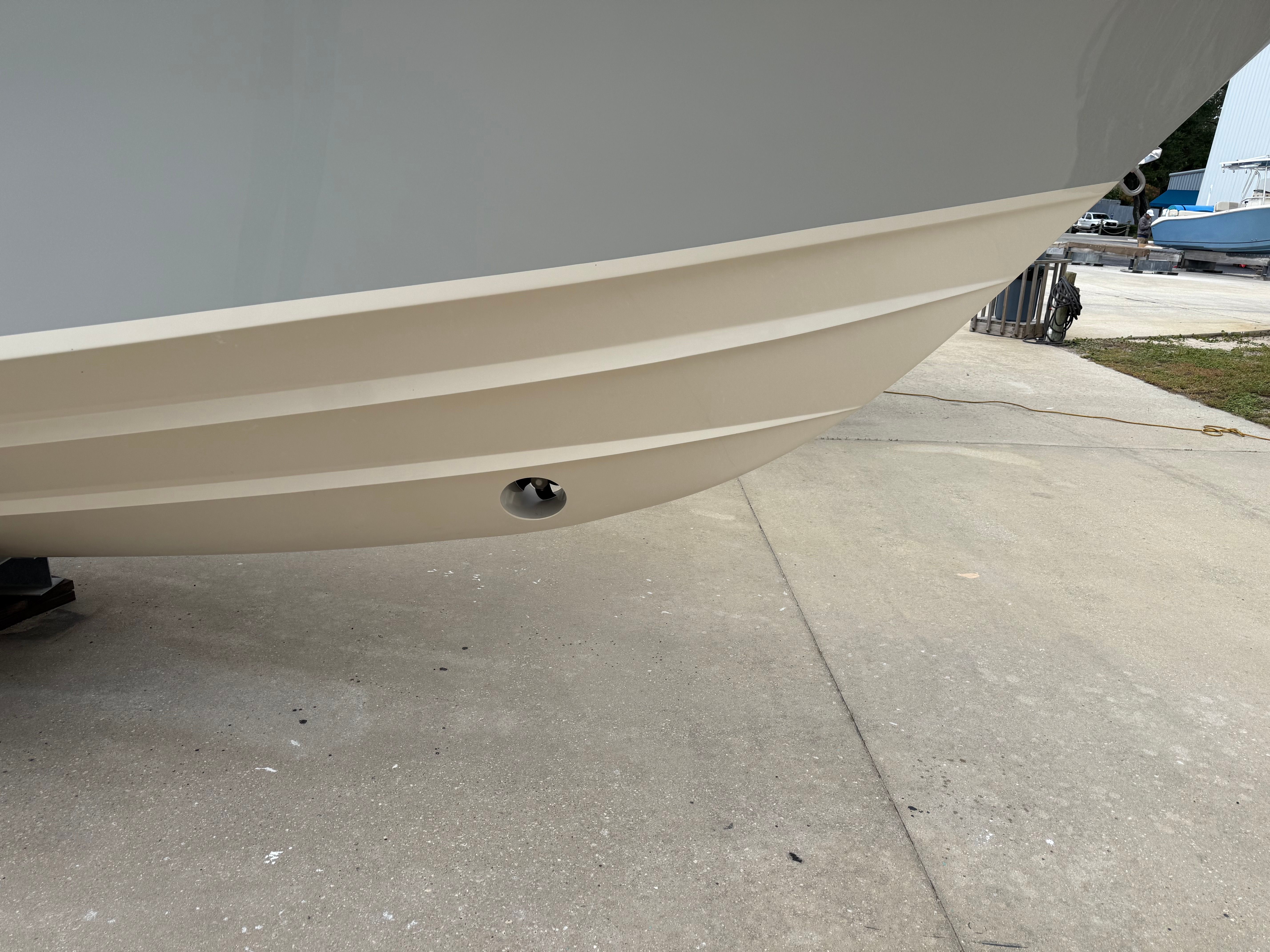 2025 Grady-White 330 EXPRESS Image Thumbnail #15