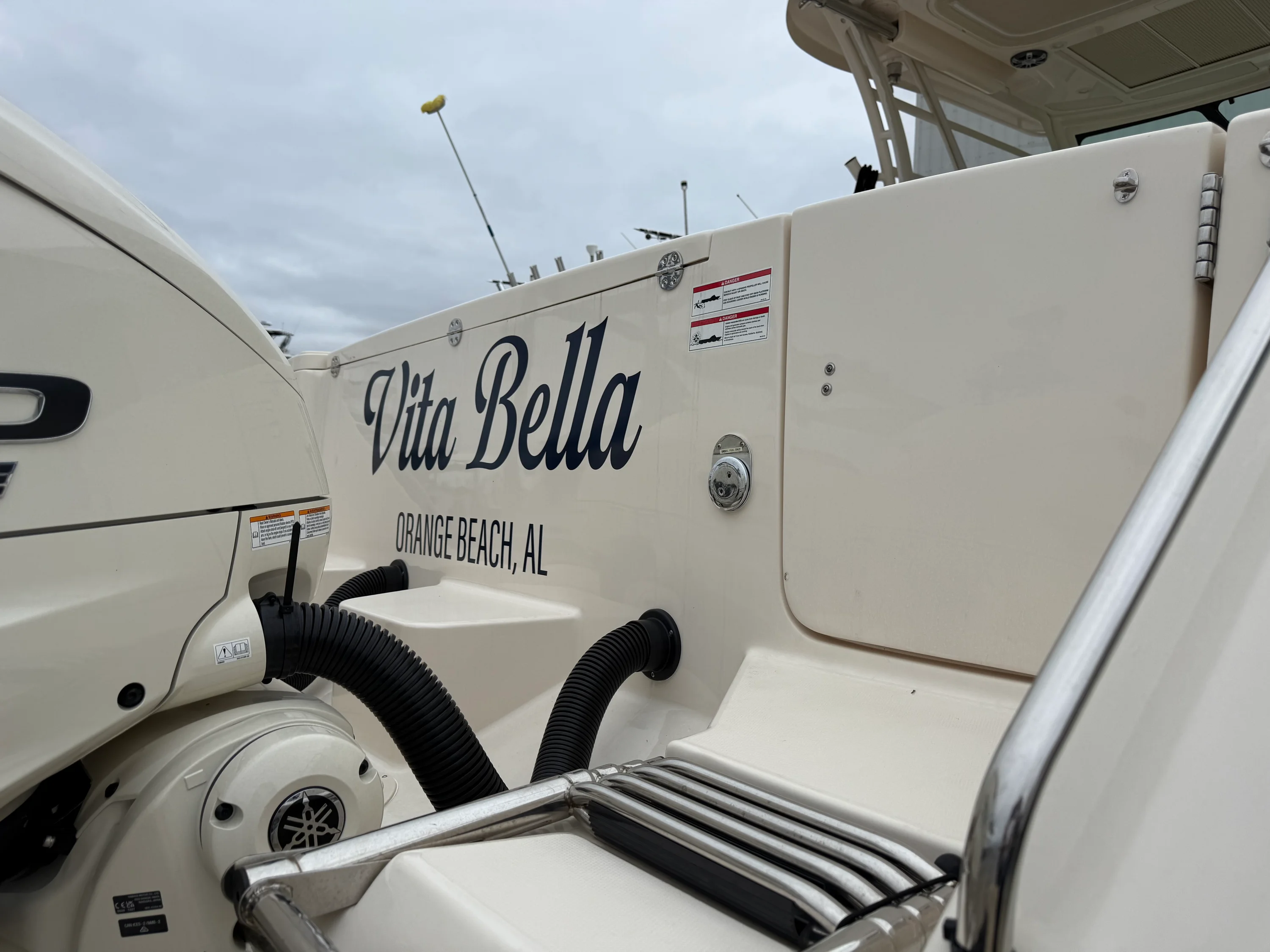 2025 Grady-White 330 EXPRESS Image Thumbnail #13