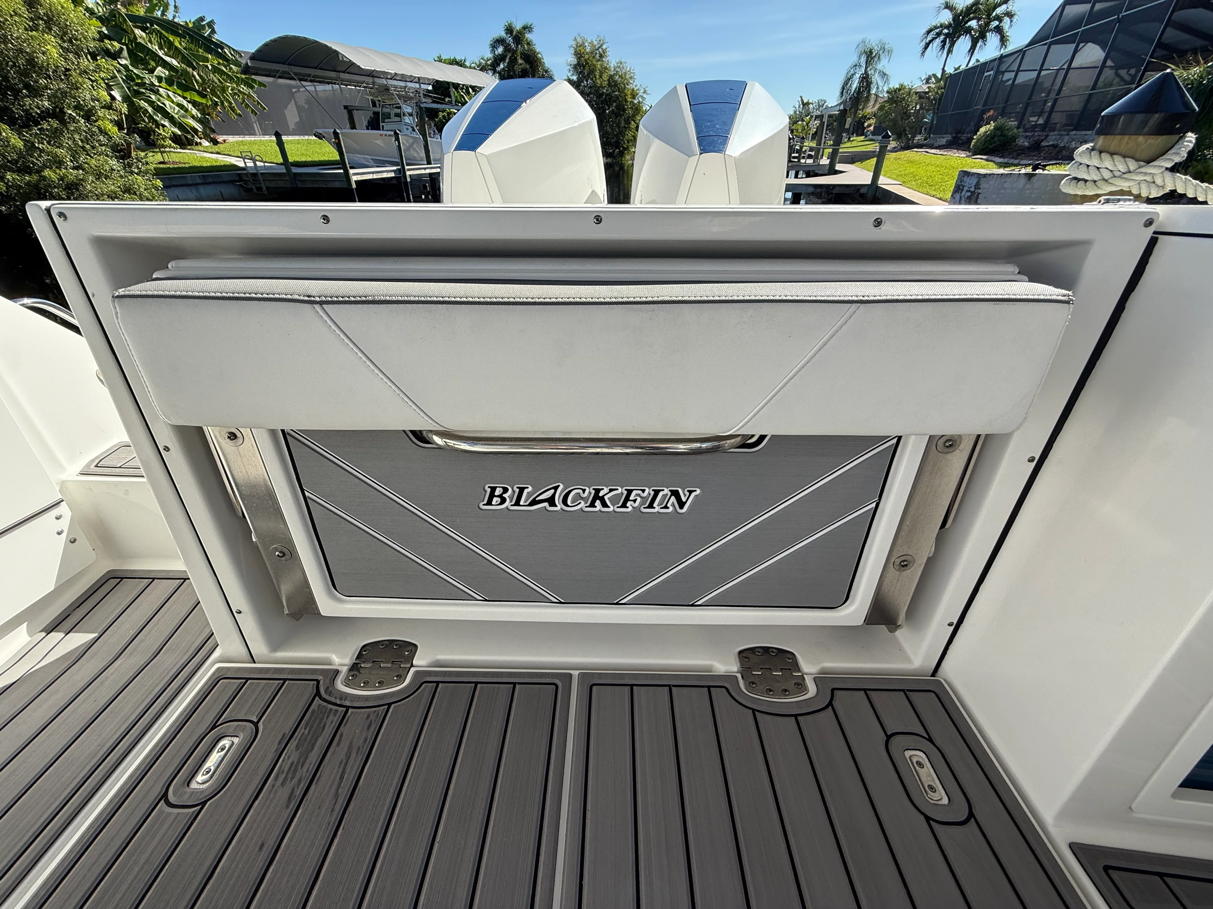 2019 Blackfin 272 DC Image Thumbnail #14