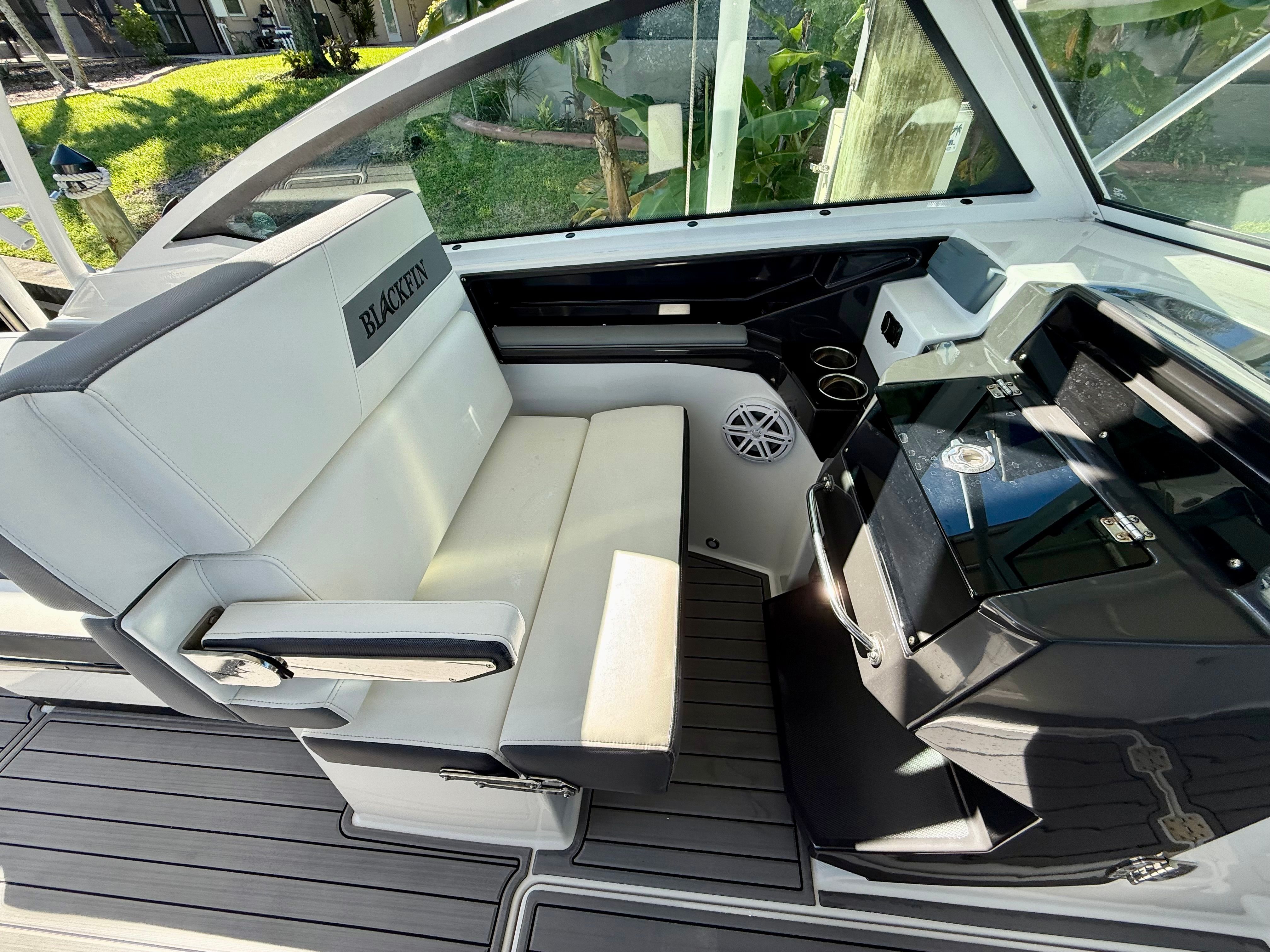 2019 Blackfin 272 DC Image Thumbnail #29