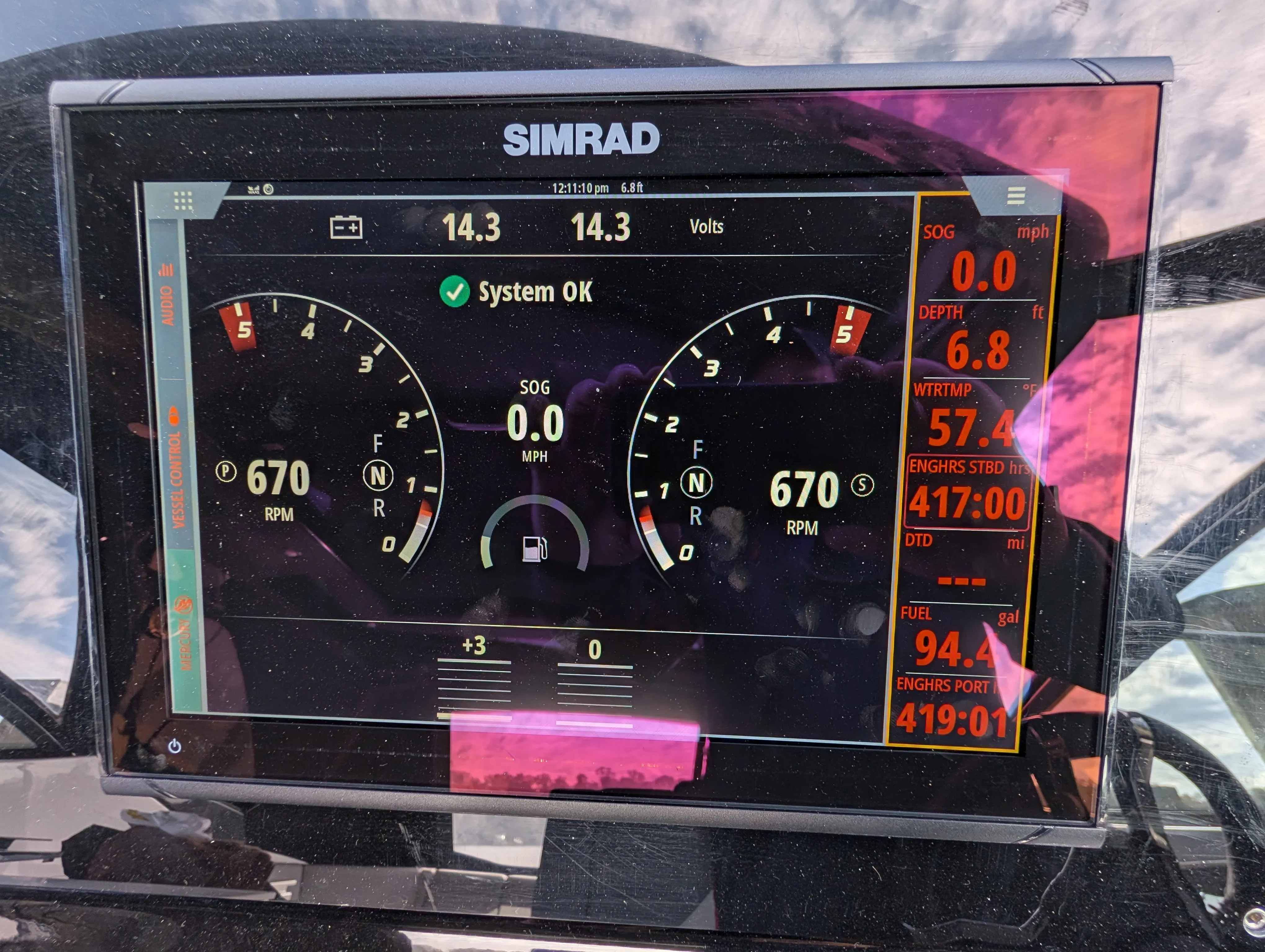 2021 Cruisers Yachts 38 GLS Image Thumbnail #25