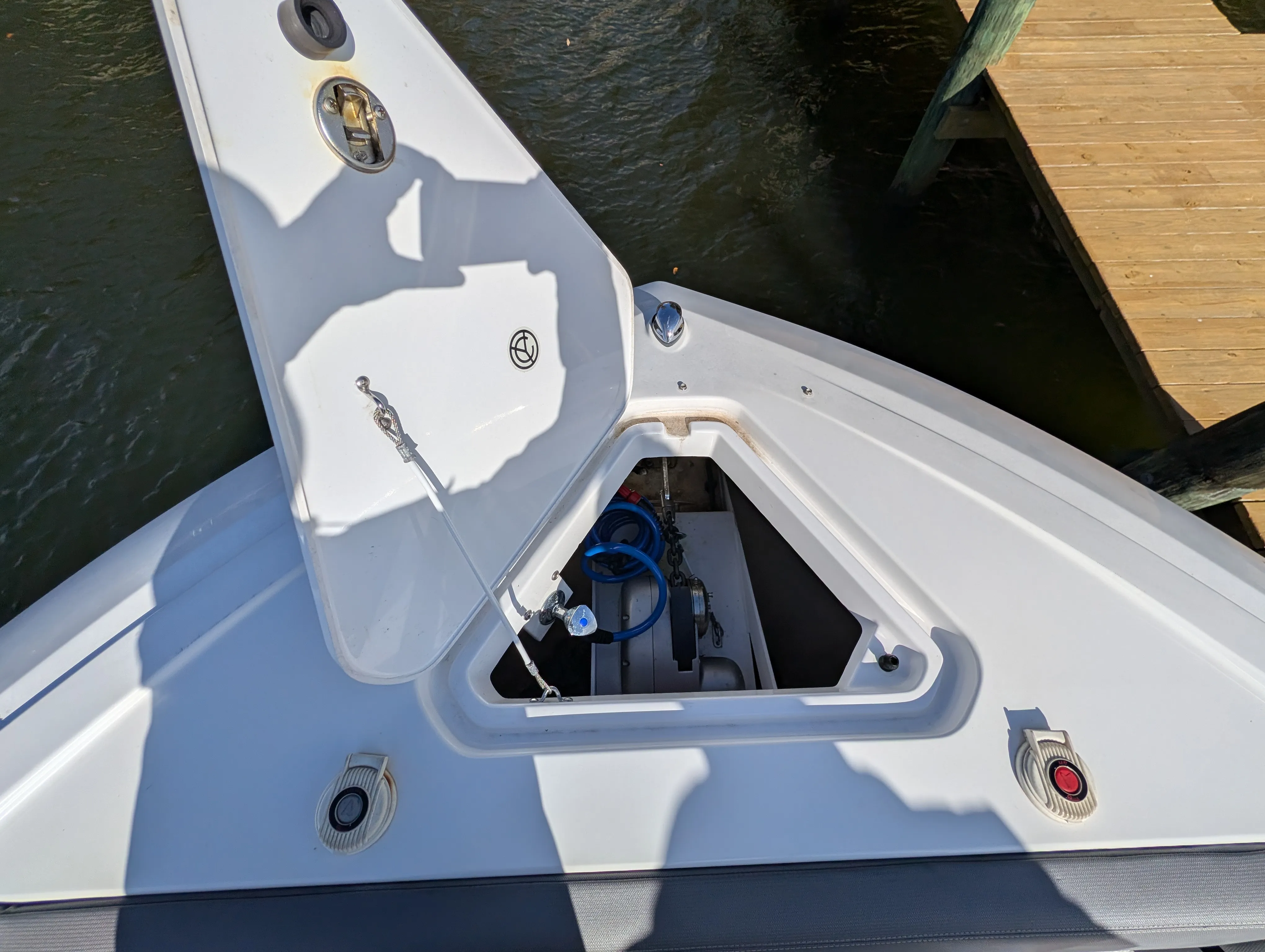 2021 Cruisers Yachts 38 GLS Image Thumbnail #15