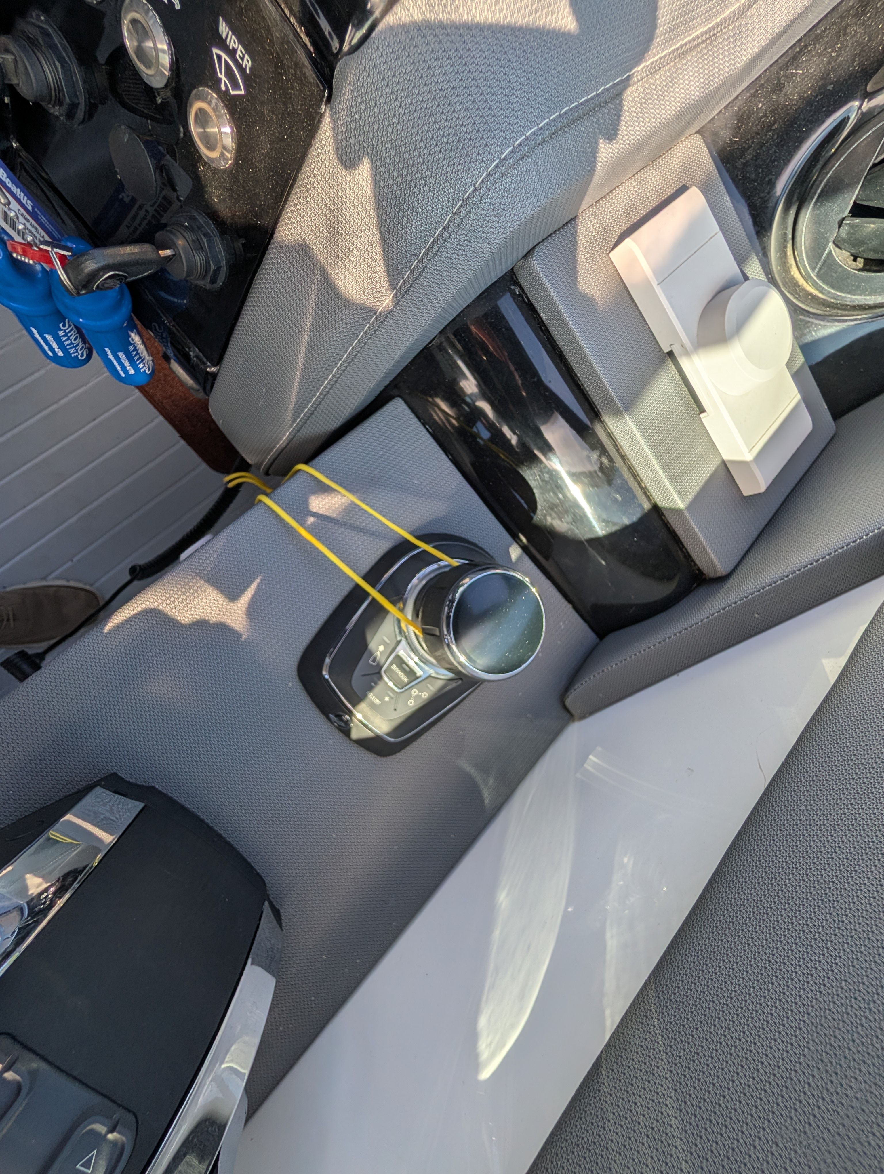 2021 Cruisers Yachts 38 GLS Image Thumbnail #17