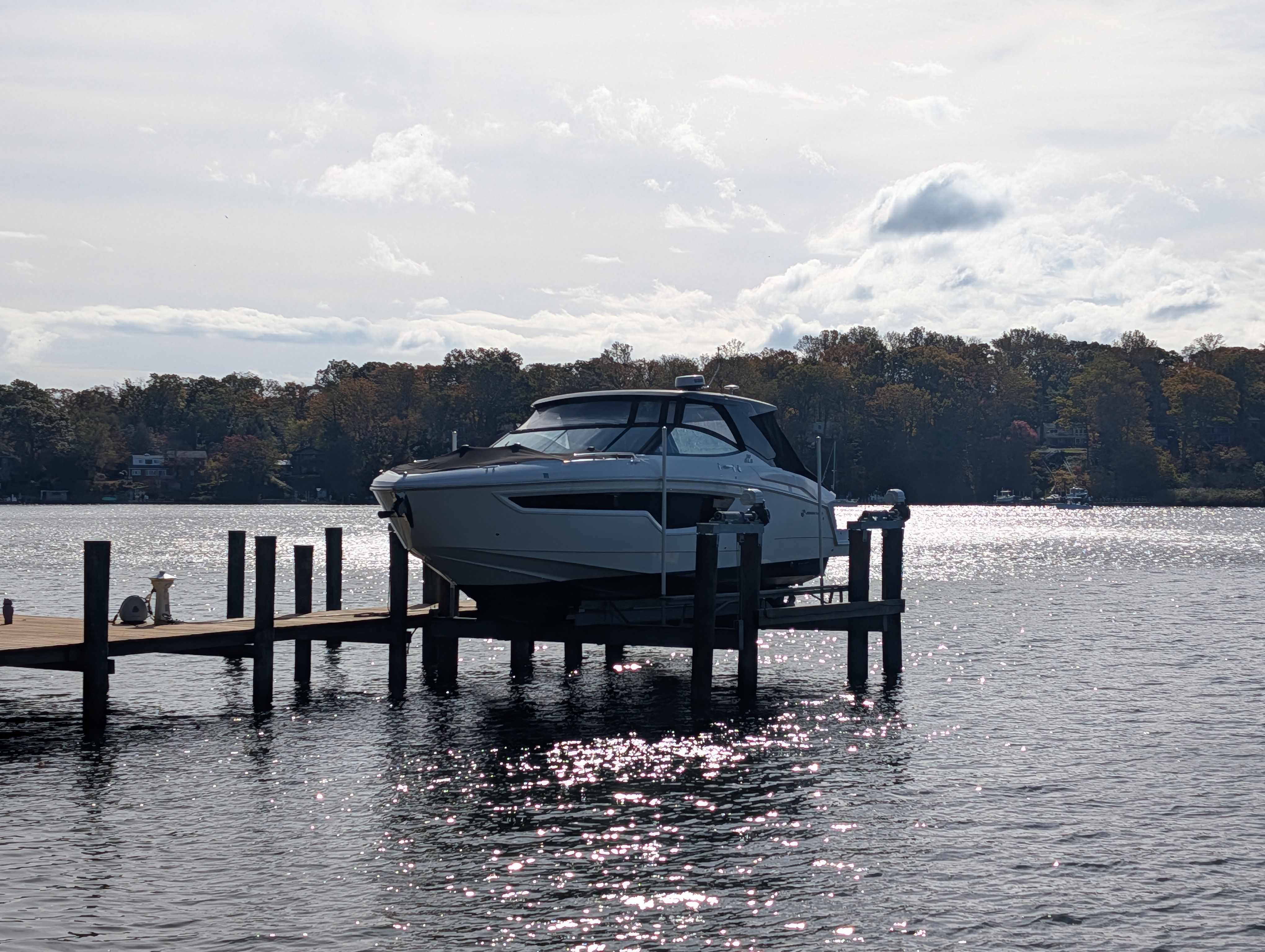 2021 Cruisers Yachts 38 GLS Image Thumbnail #1