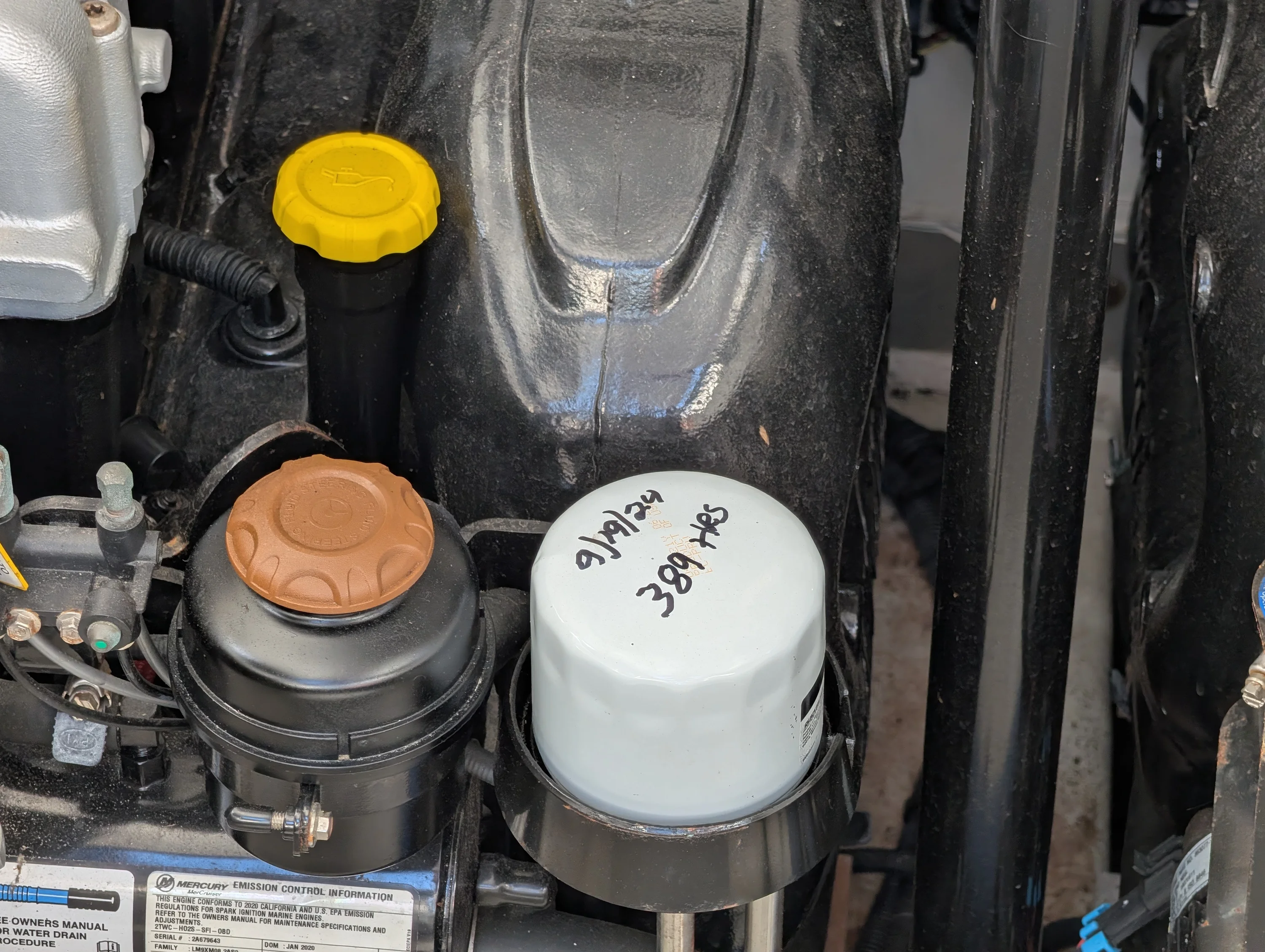 2021 Cruisers Yachts 38 GLS Image Thumbnail #36