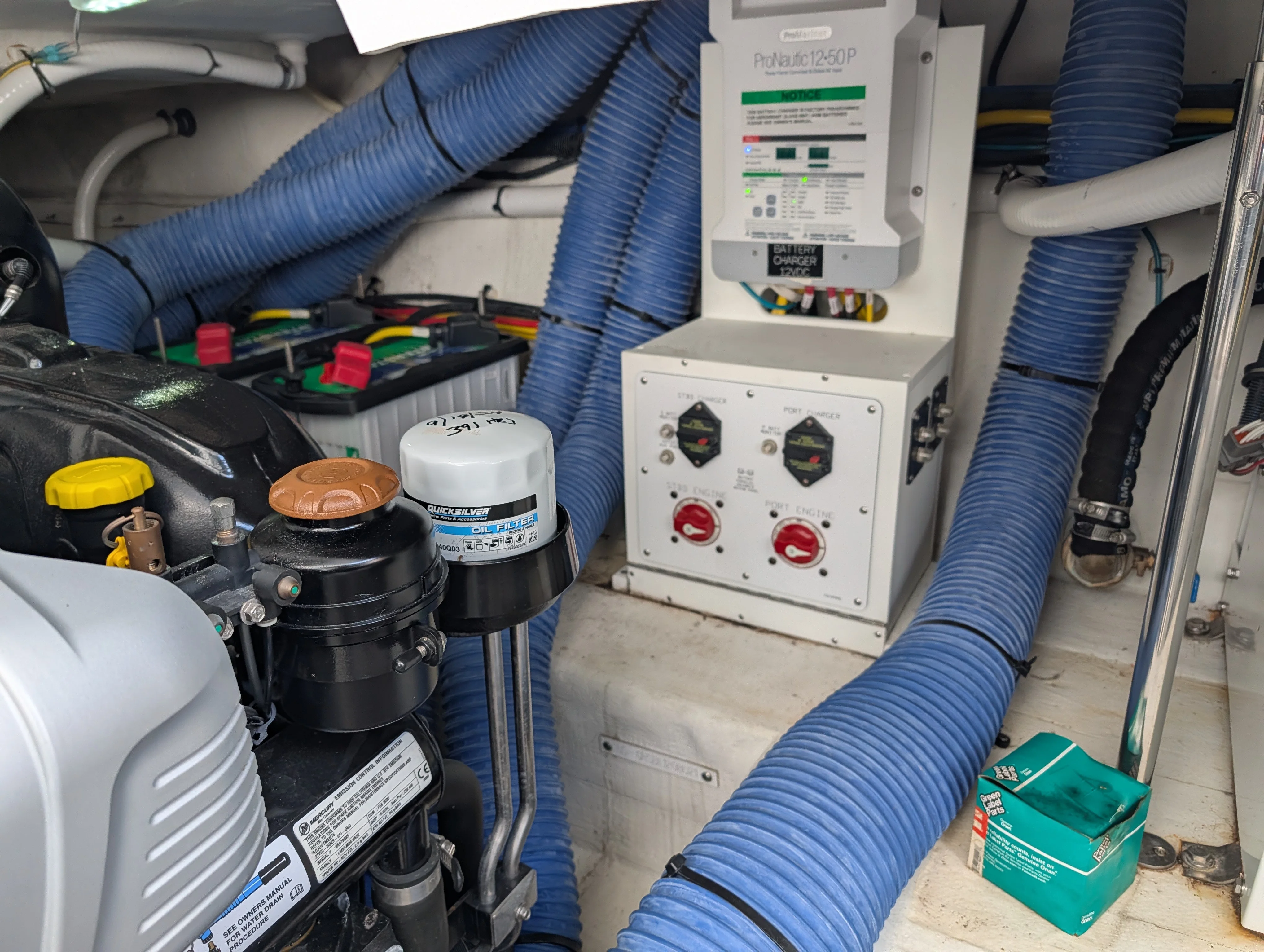 2021 Cruisers Yachts 38 GLS Image Thumbnail #39