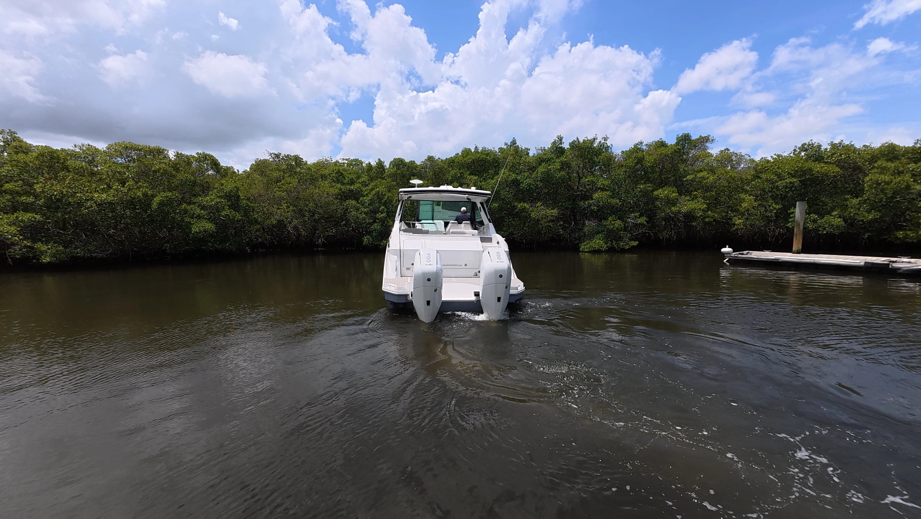 2026 Sea Ray Sundancer 320 Outboard Image Thumbnail #13