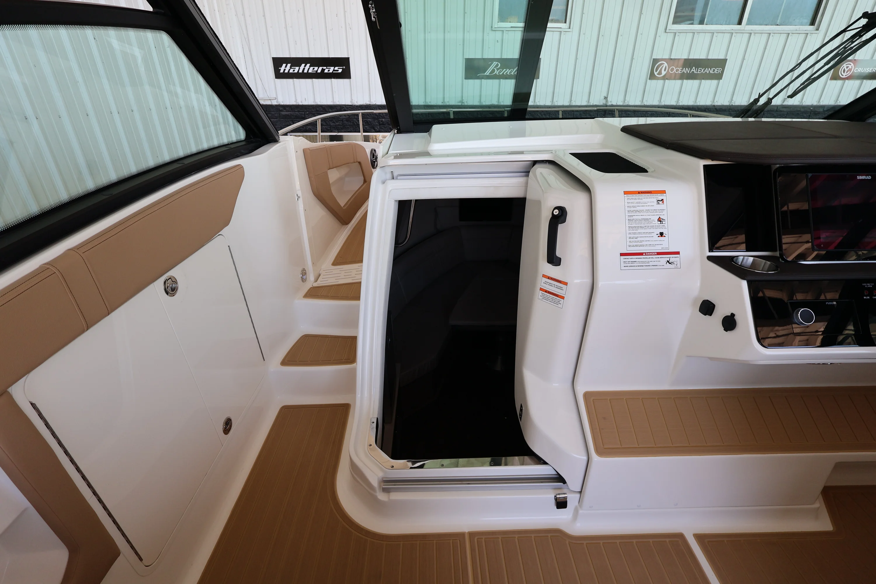 2026 Sea Ray Sundancer 320 Outboard Image Thumbnail #26