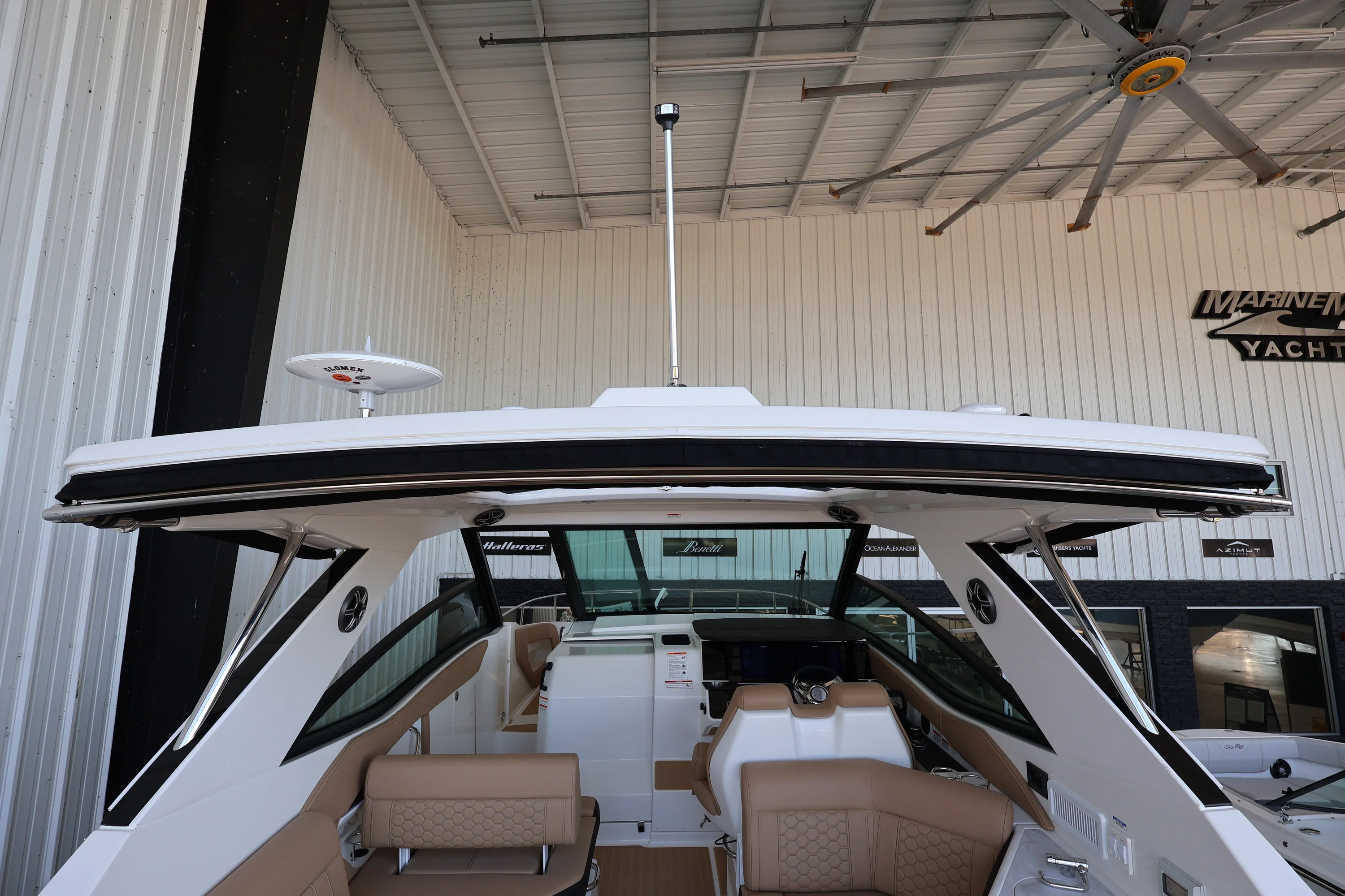 2026 Sea Ray Sundancer 320 Outboard Image Thumbnail #43