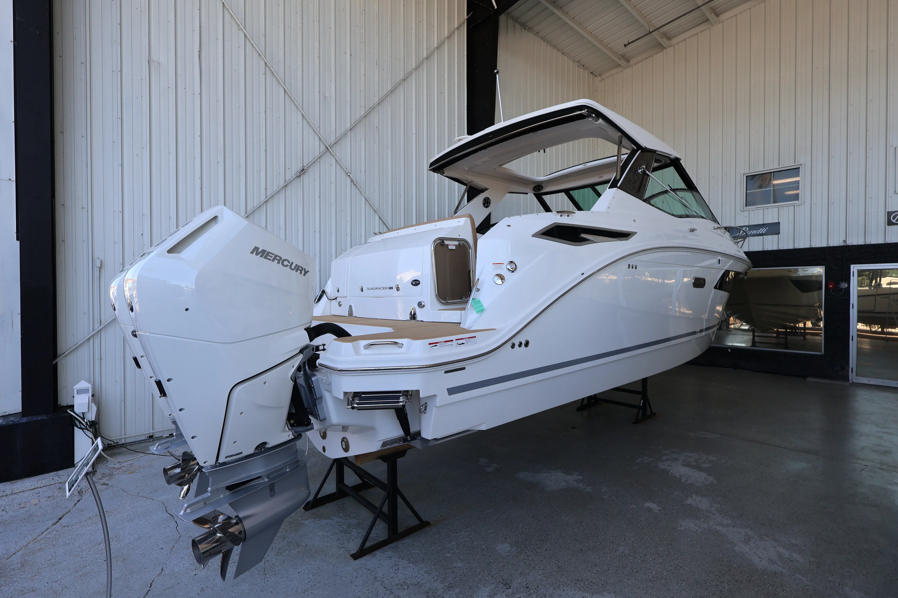 2026 Sea Ray Sundancer 320 Outboard Image Thumbnail #1