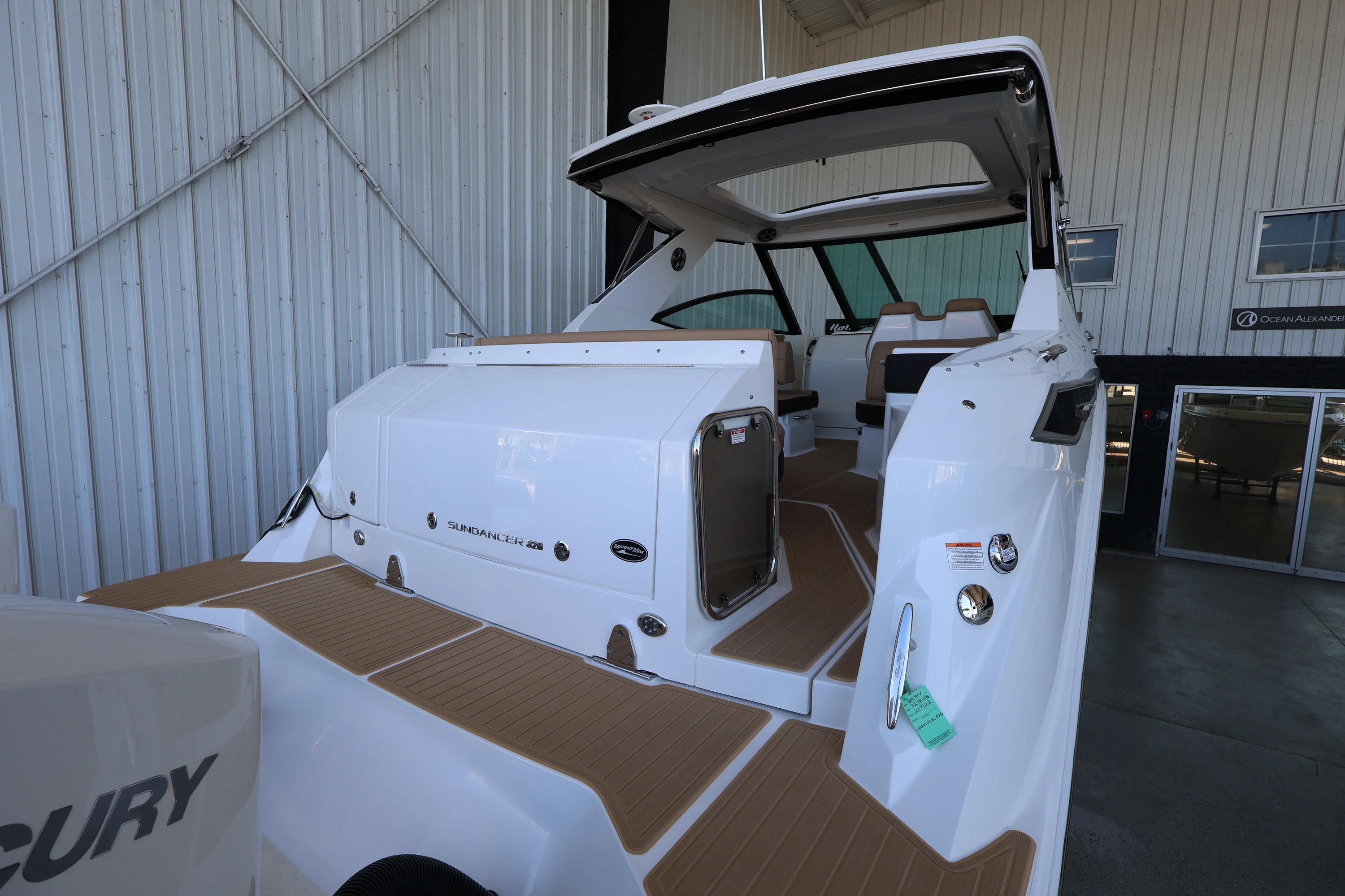 2026 Sea Ray Sundancer 320 Outboard Image Thumbnail #4