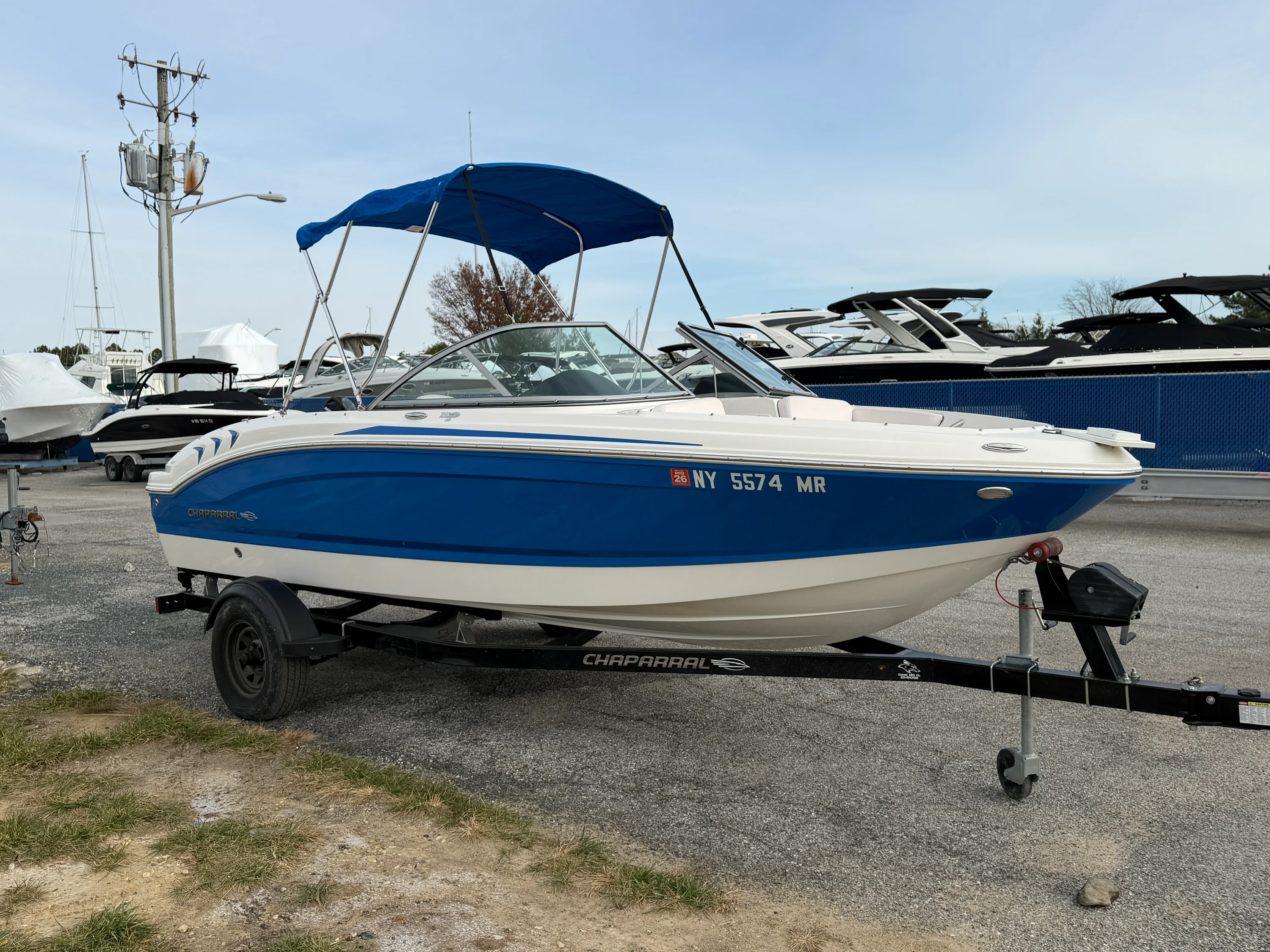 2019 Chaparral 19 FISH AND SKI Image Thumbnail #6