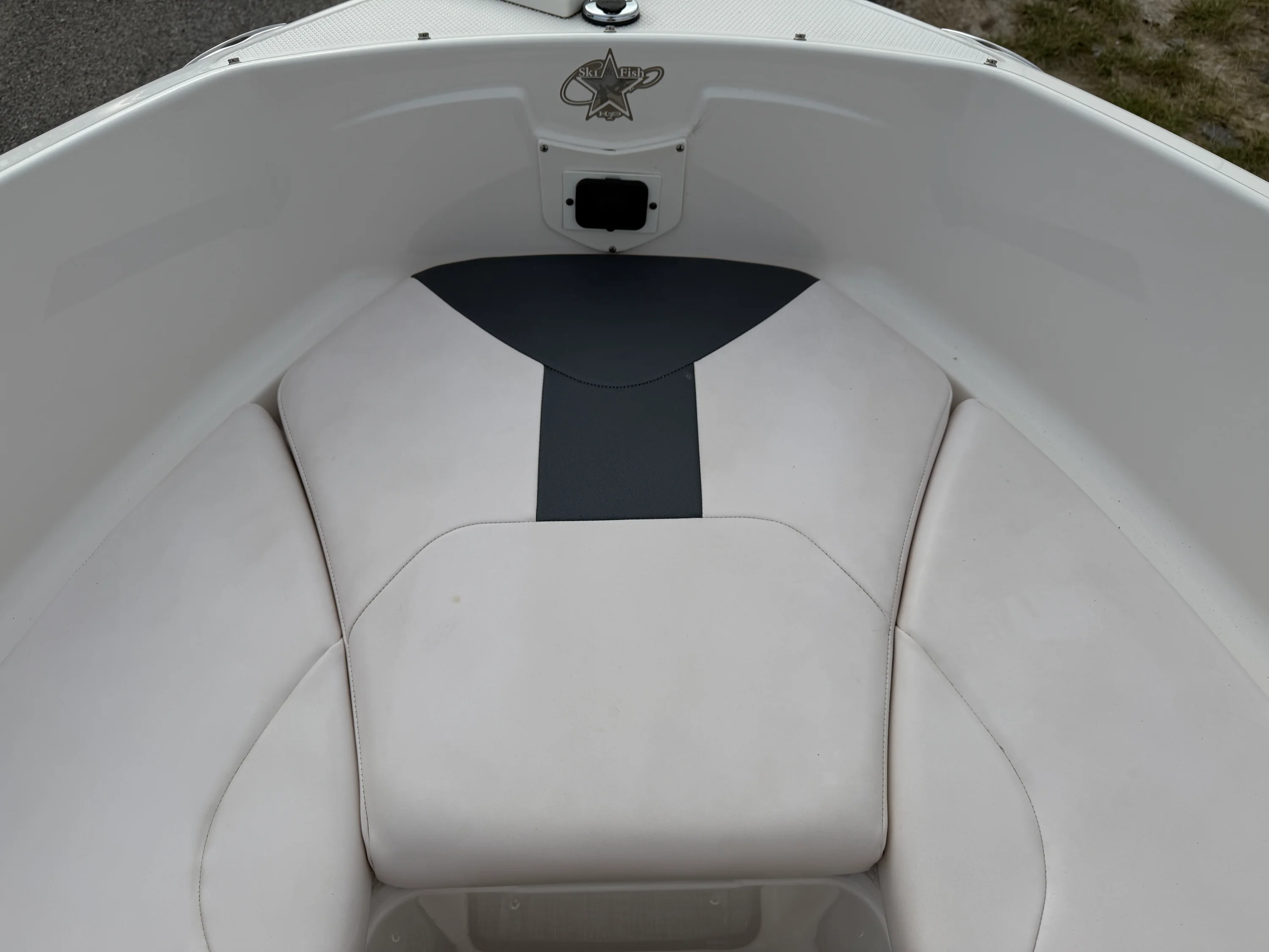 2019 Chaparral 19 FISH AND SKI Image Thumbnail #30