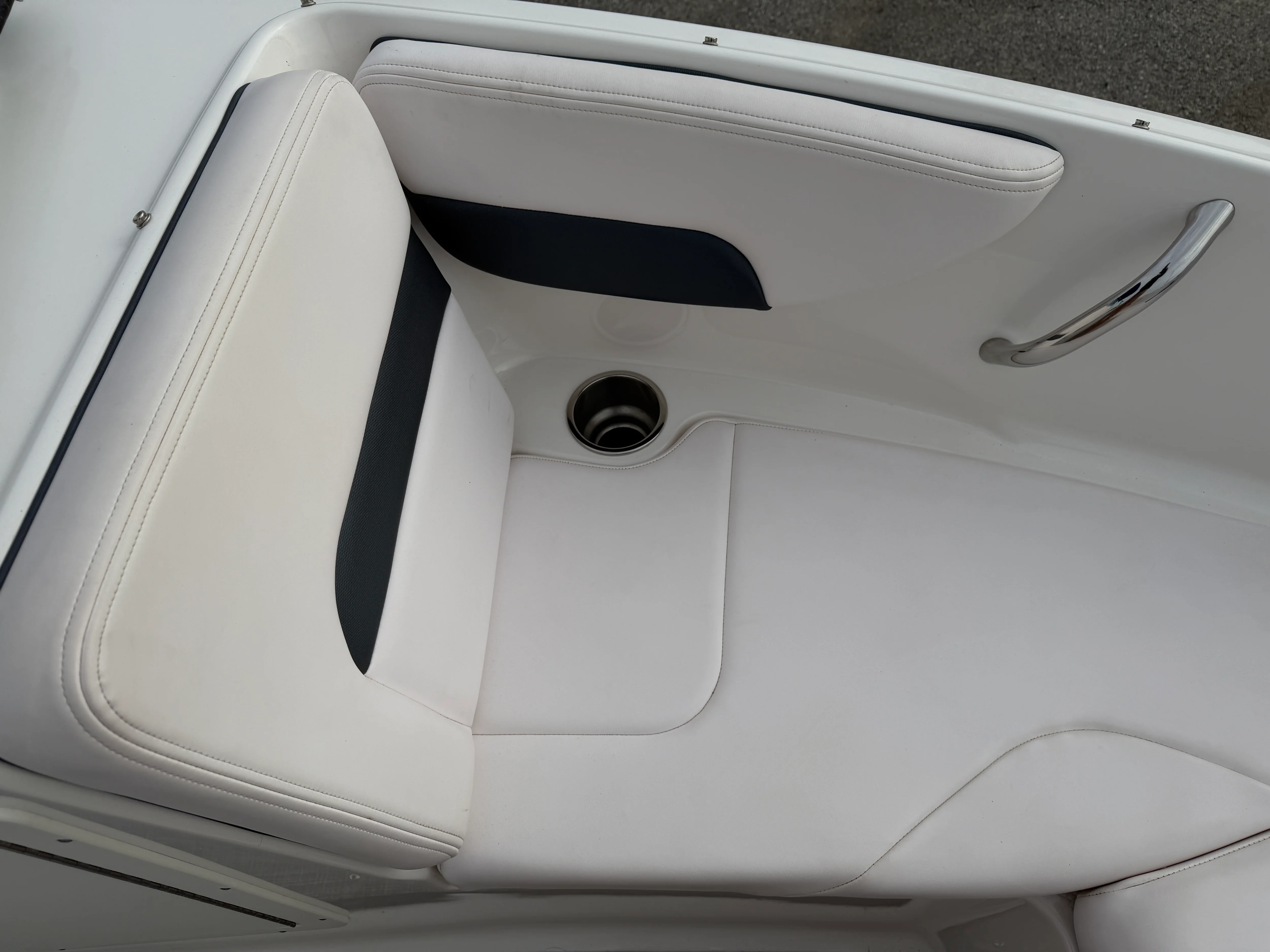 2019 Chaparral 19 FISH AND SKI Image Thumbnail #31