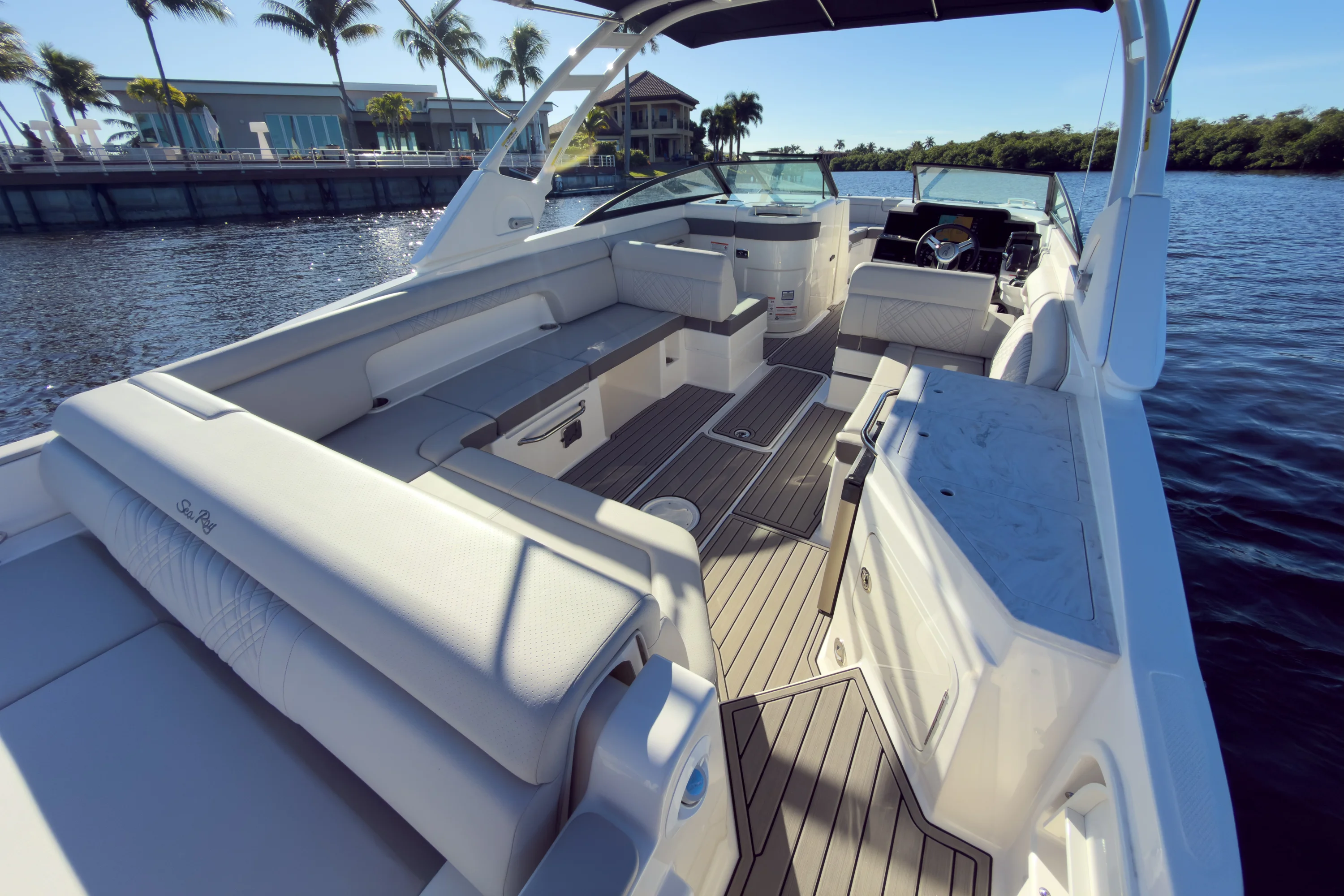 2026 Sea Ray SDX 290 Outboard Image Thumbnail #19