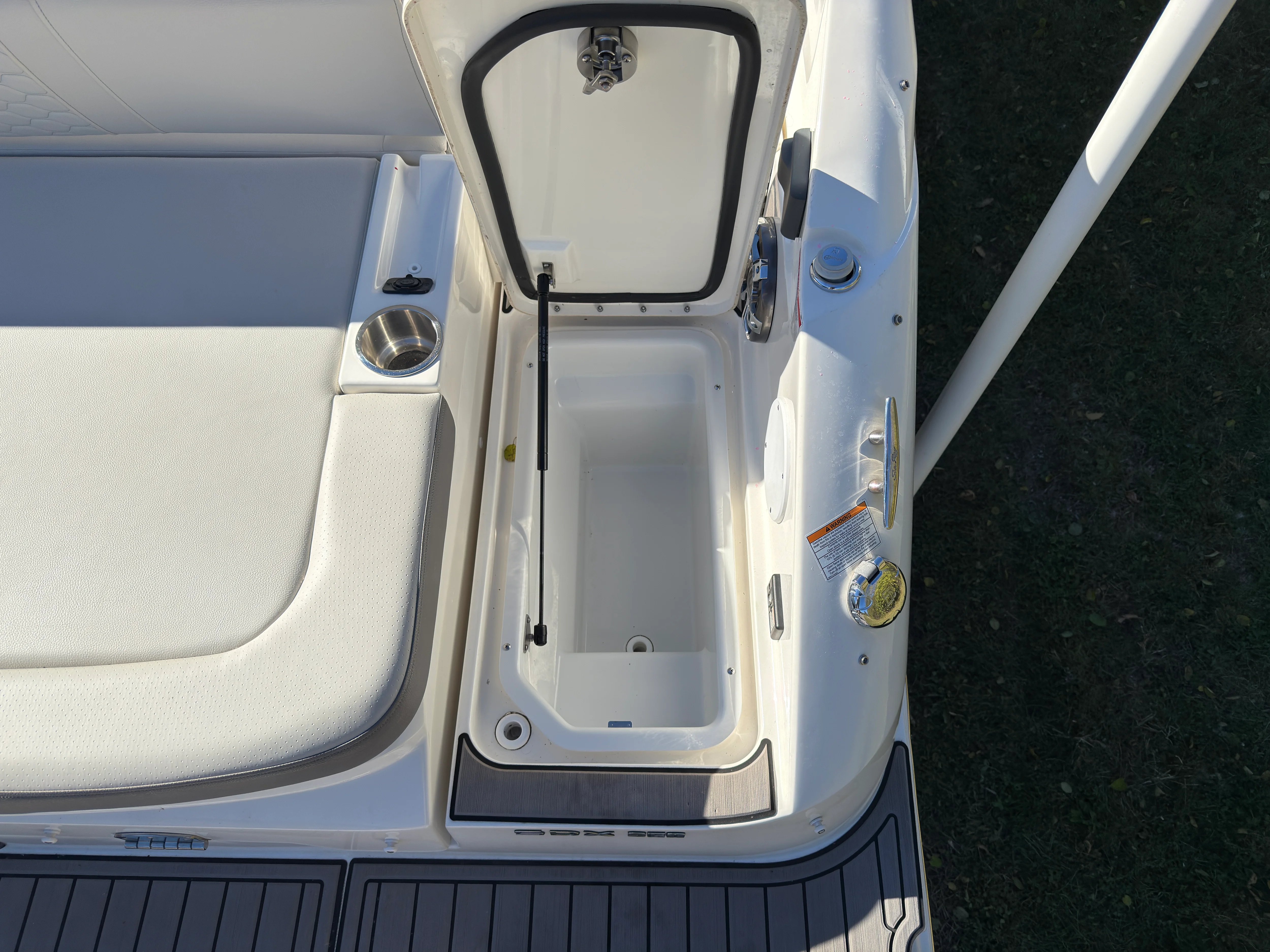 2022 Sea Ray 250 SDX Image Thumbnail #11