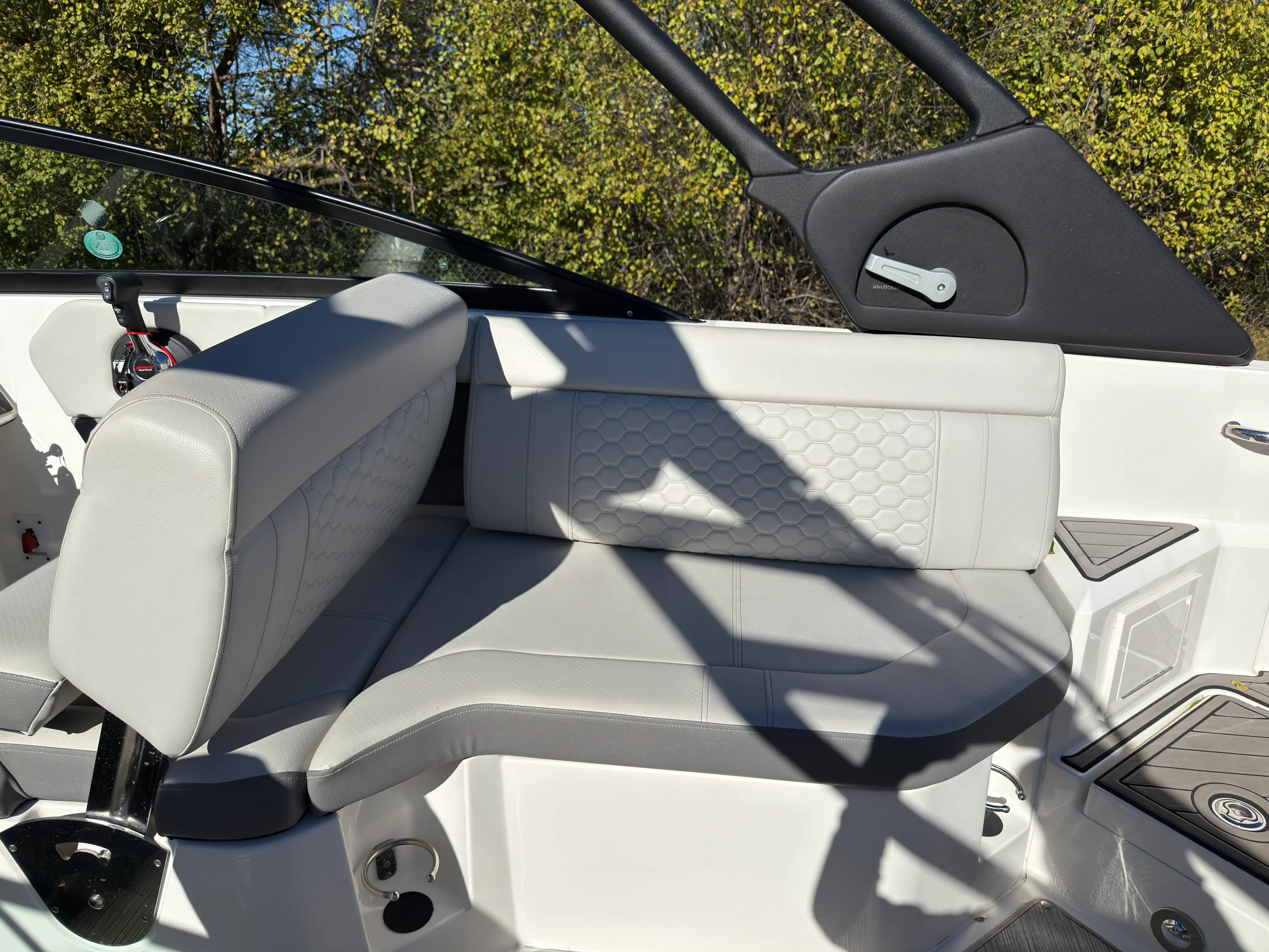 2022 Sea Ray 250 SDX Image Thumbnail #21