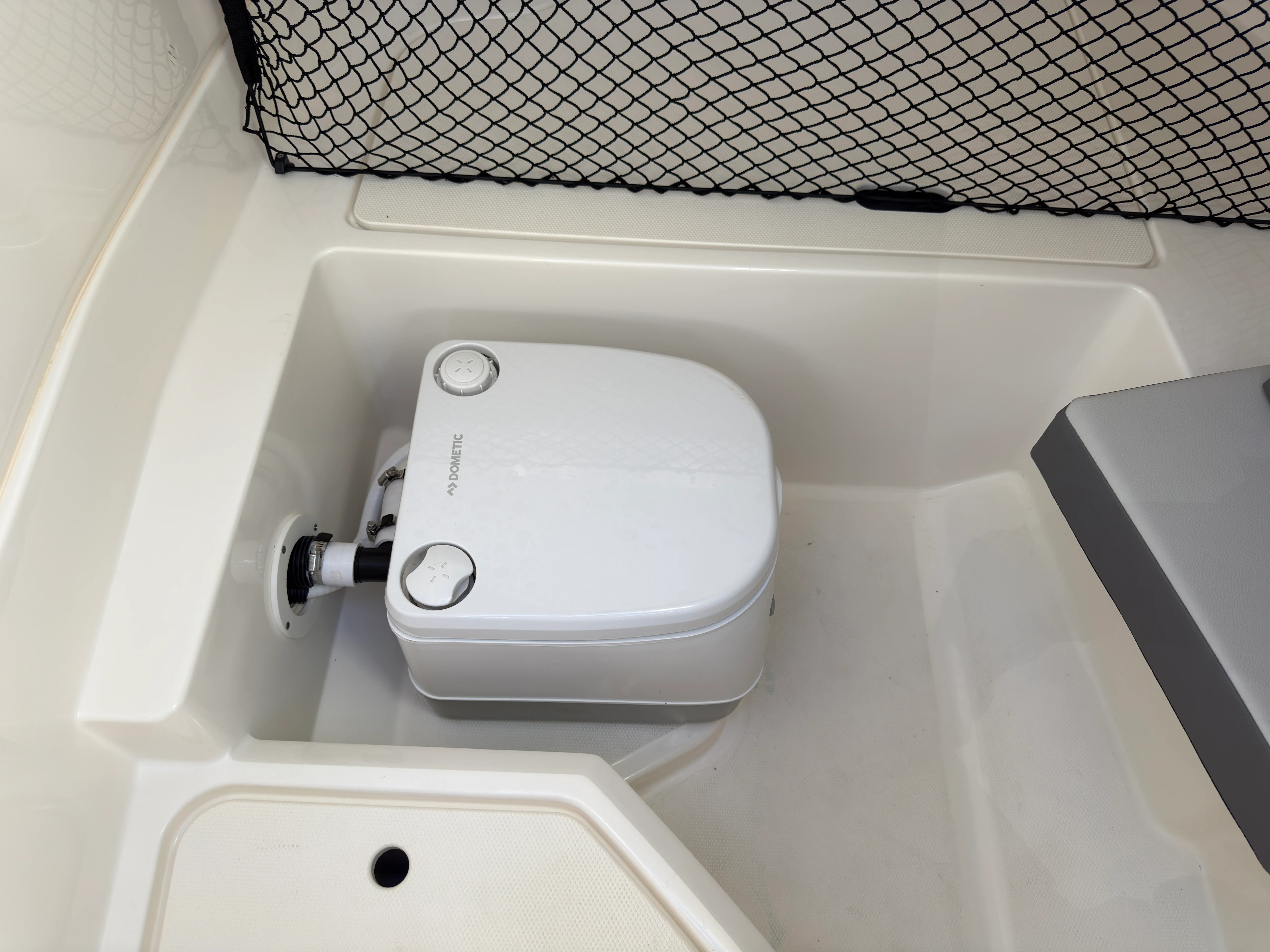 2022 Sea Ray 250 SDX Image Thumbnail #33