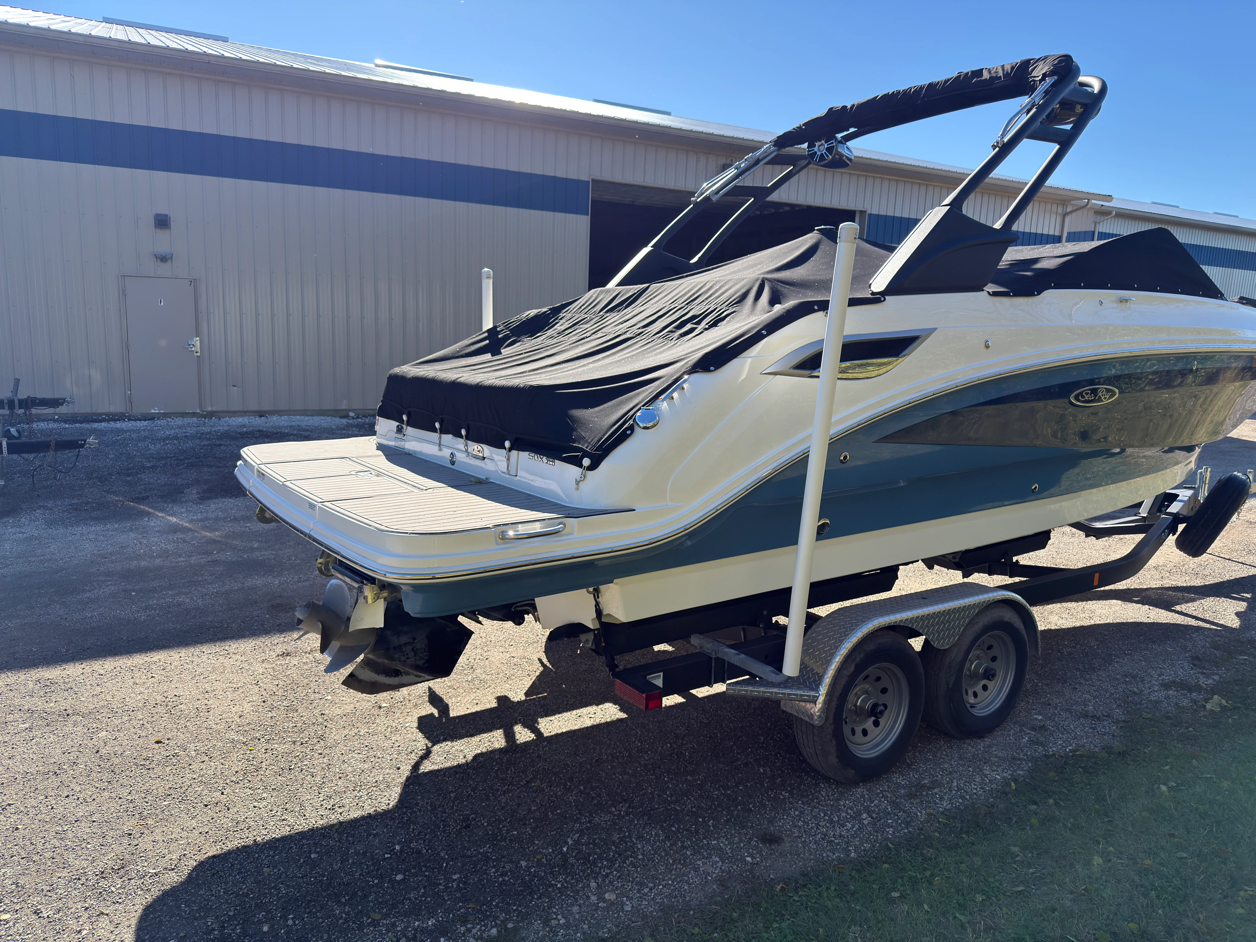 2022 Sea Ray 250 SDX Image Thumbnail #5