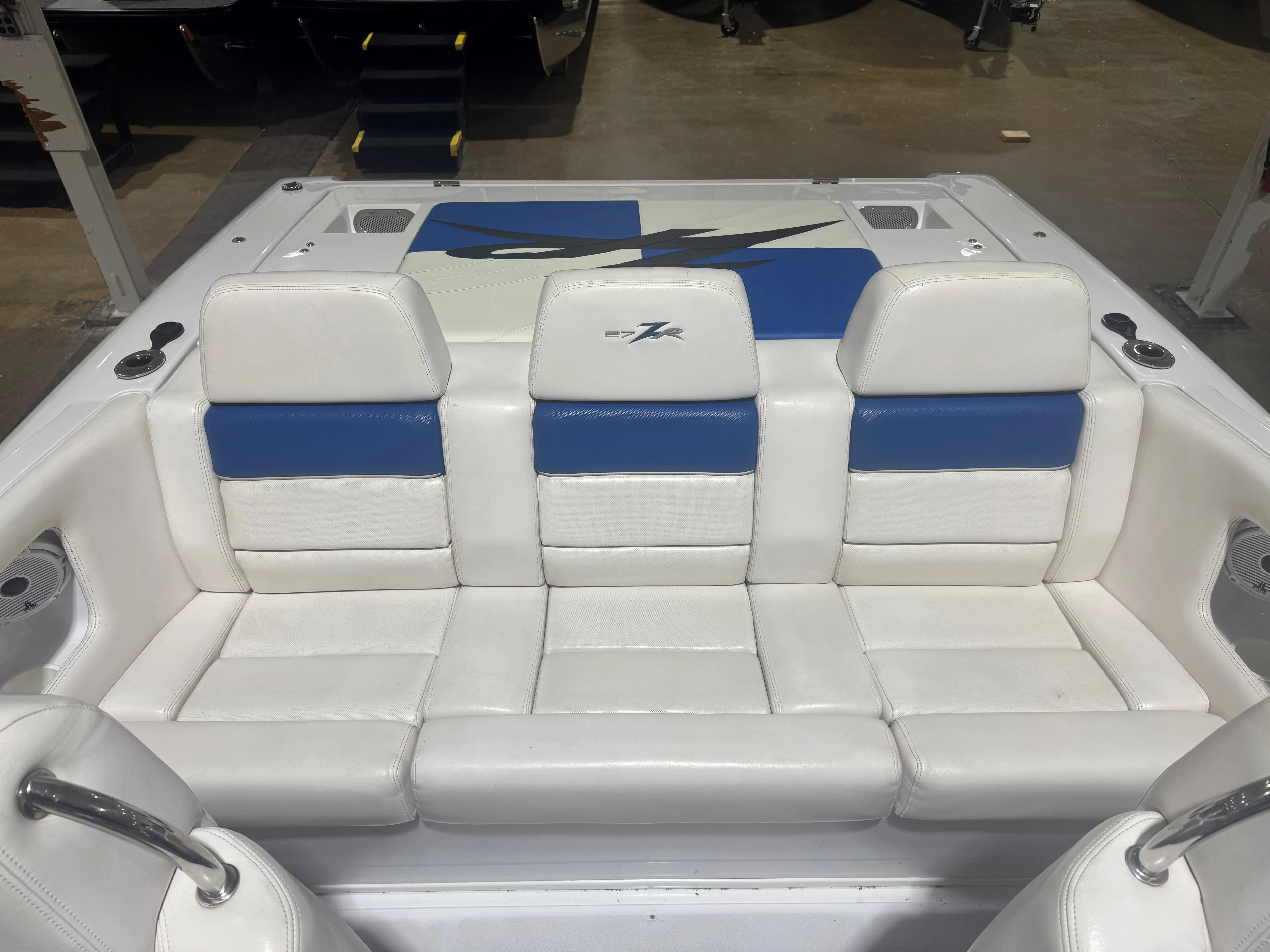 2008 Donzi 27 ZR Image Thumbnail #5