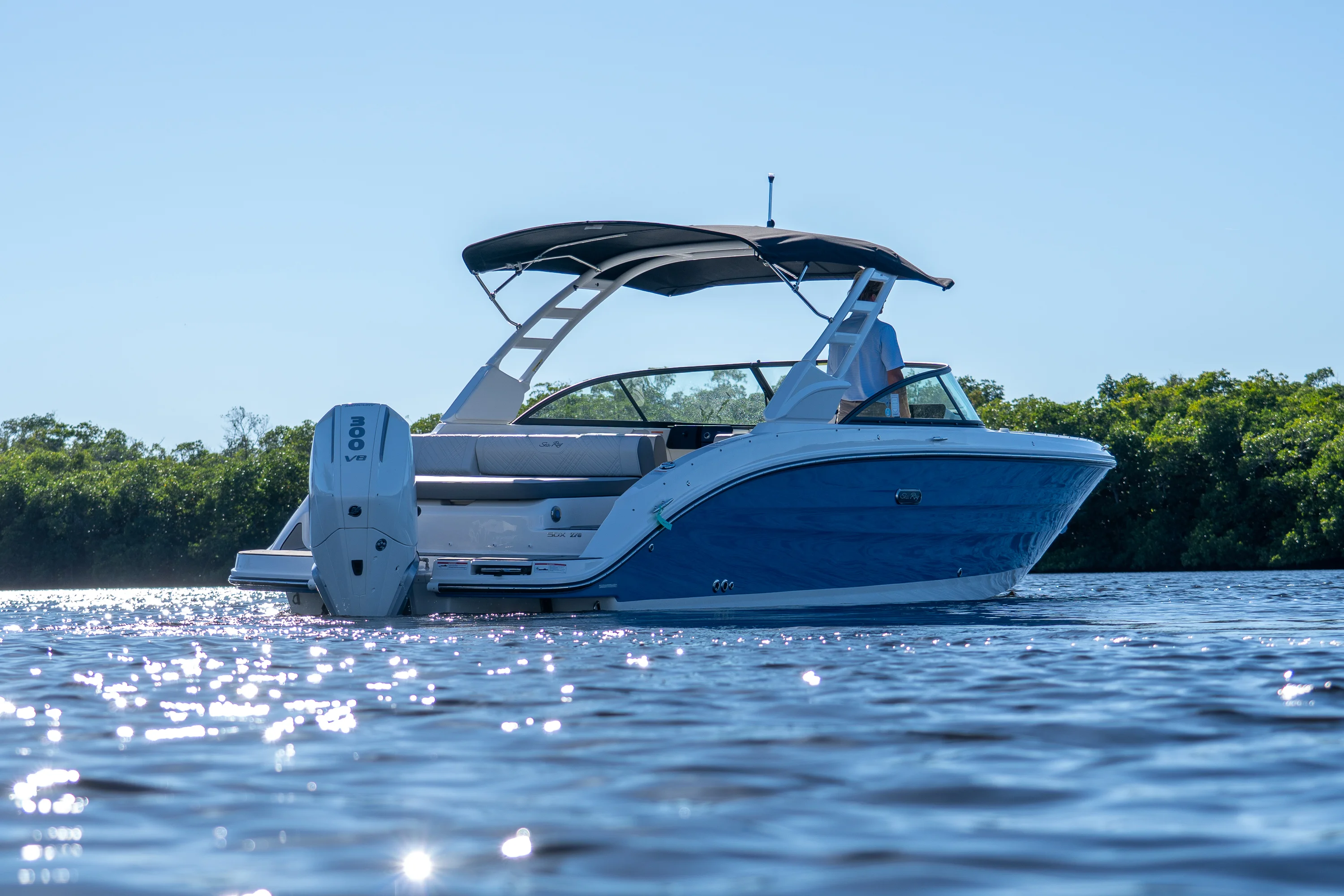 2026 Sea Ray SDX 270 Outboard Image Thumbnail #1