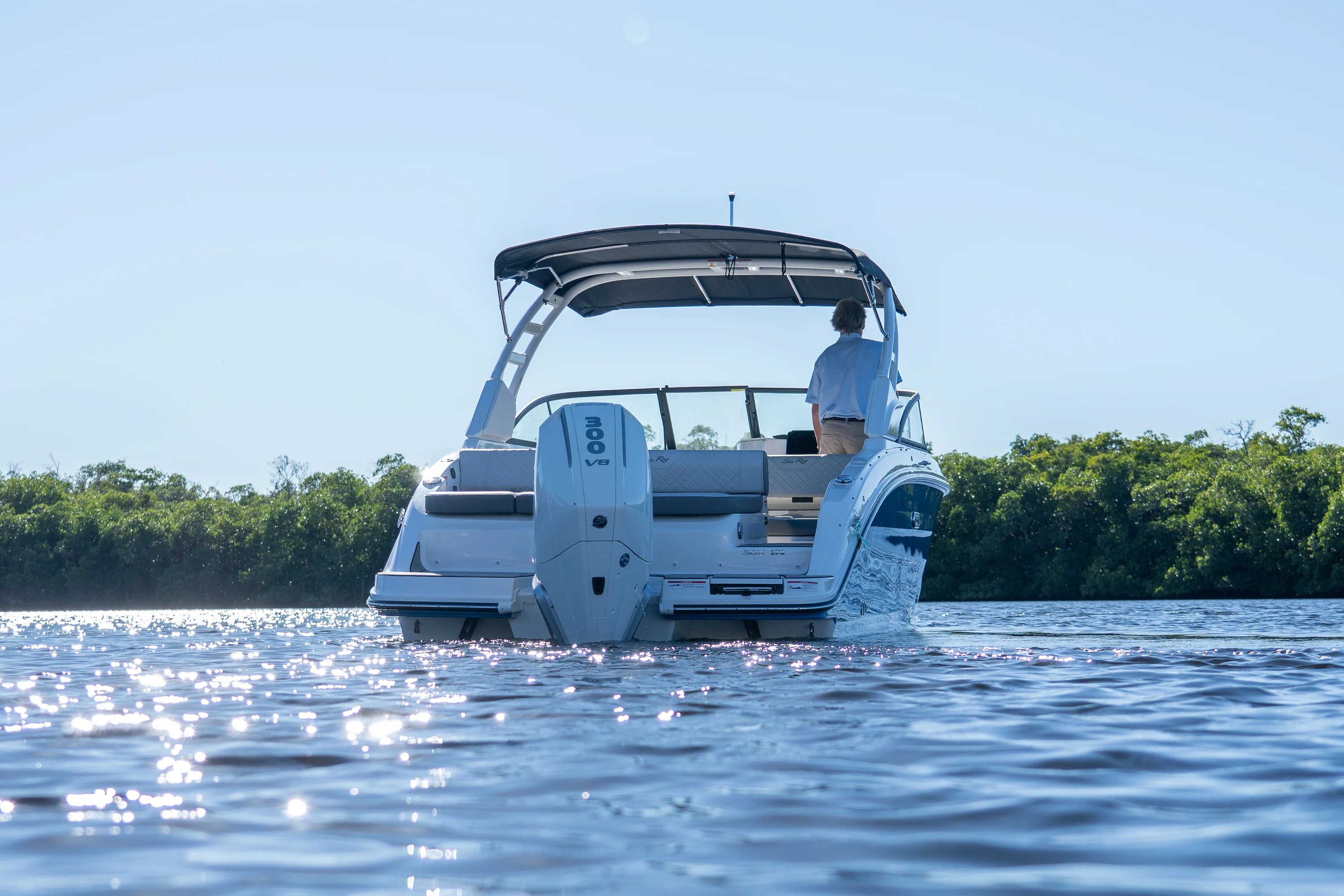 2026 Sea Ray SDX 270 Outboard Image Thumbnail #22