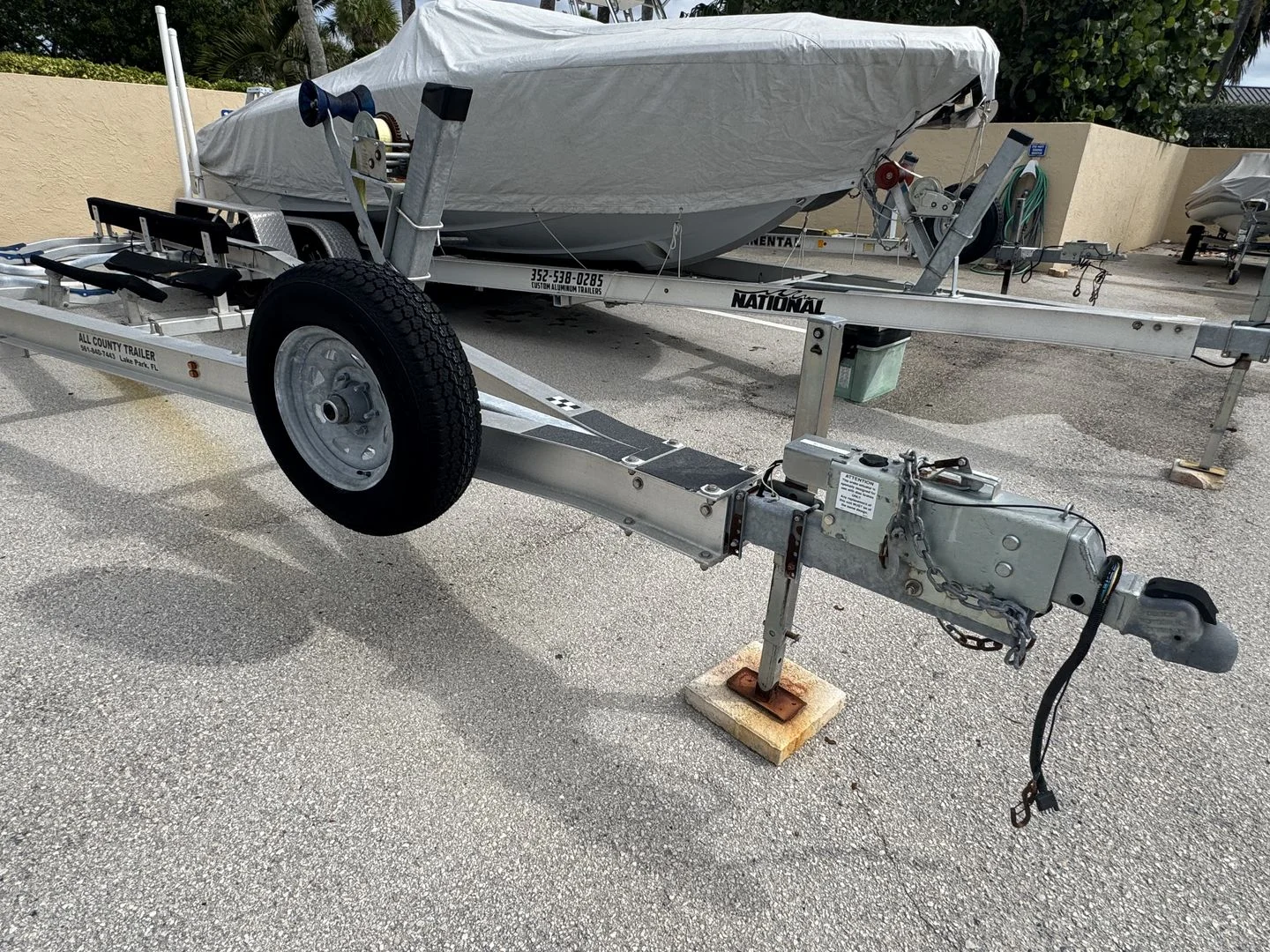 2022 Boston Whaler 230 OUTRAGE Image Thumbnail #32