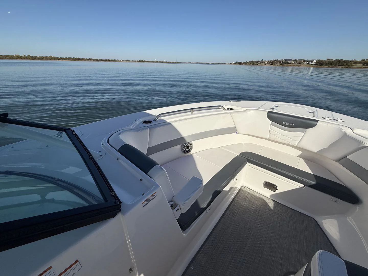 2021 Robalo R317 Image Thumbnail #37