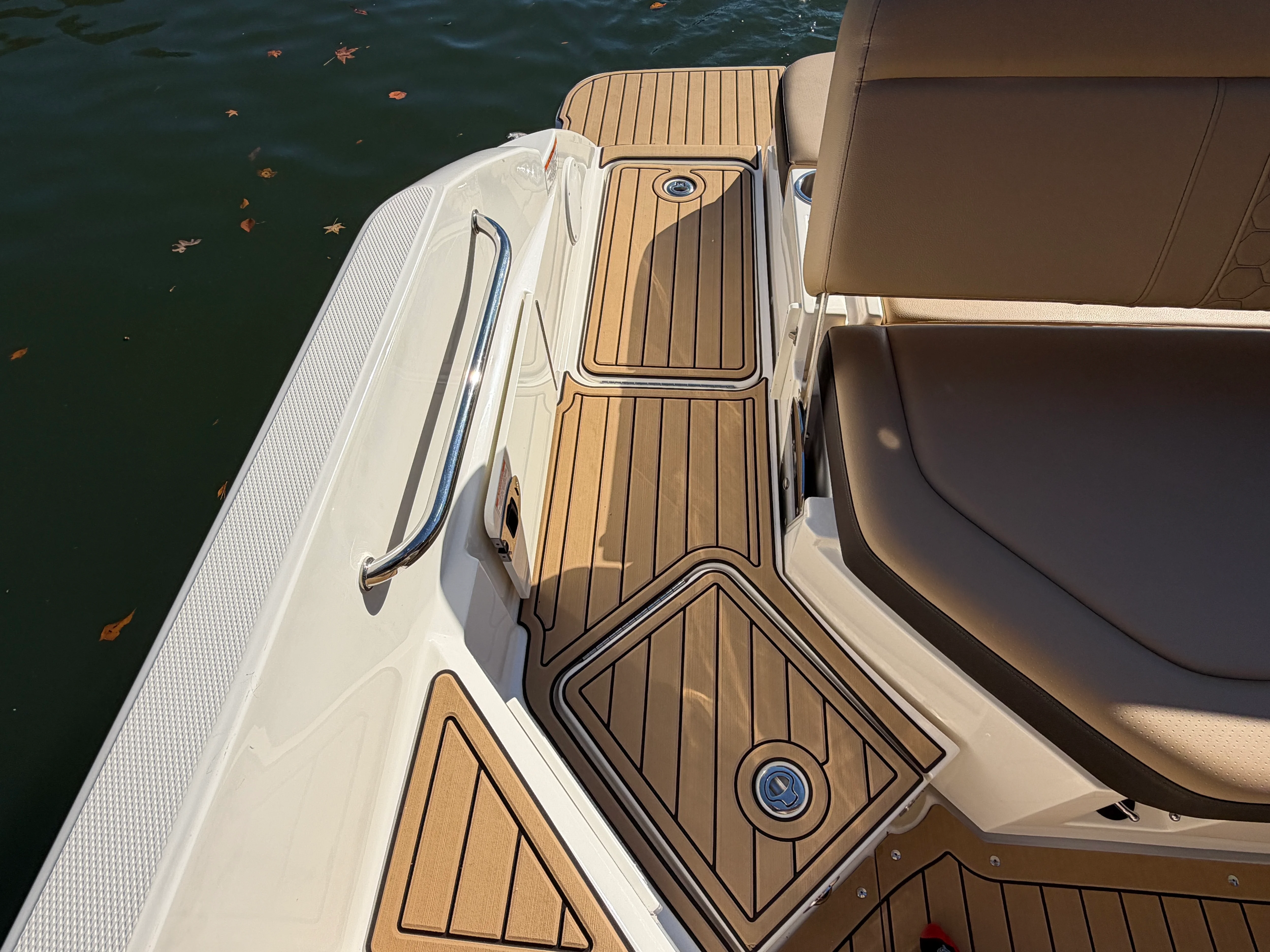 2021 Sea Ray 250 SDX Image Thumbnail #31