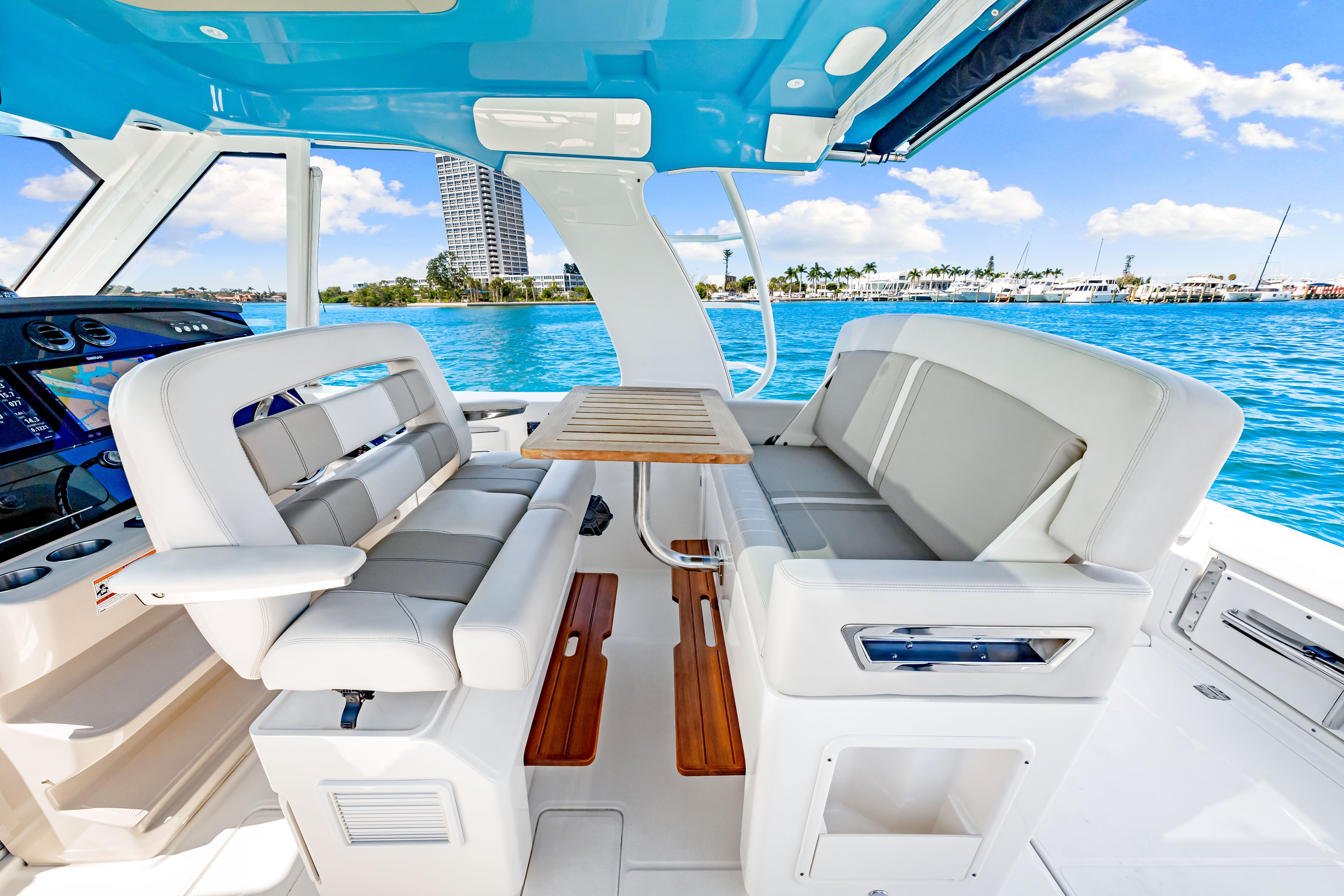 2023 Boston Whaler 380 REALM Image Thumbnail #14