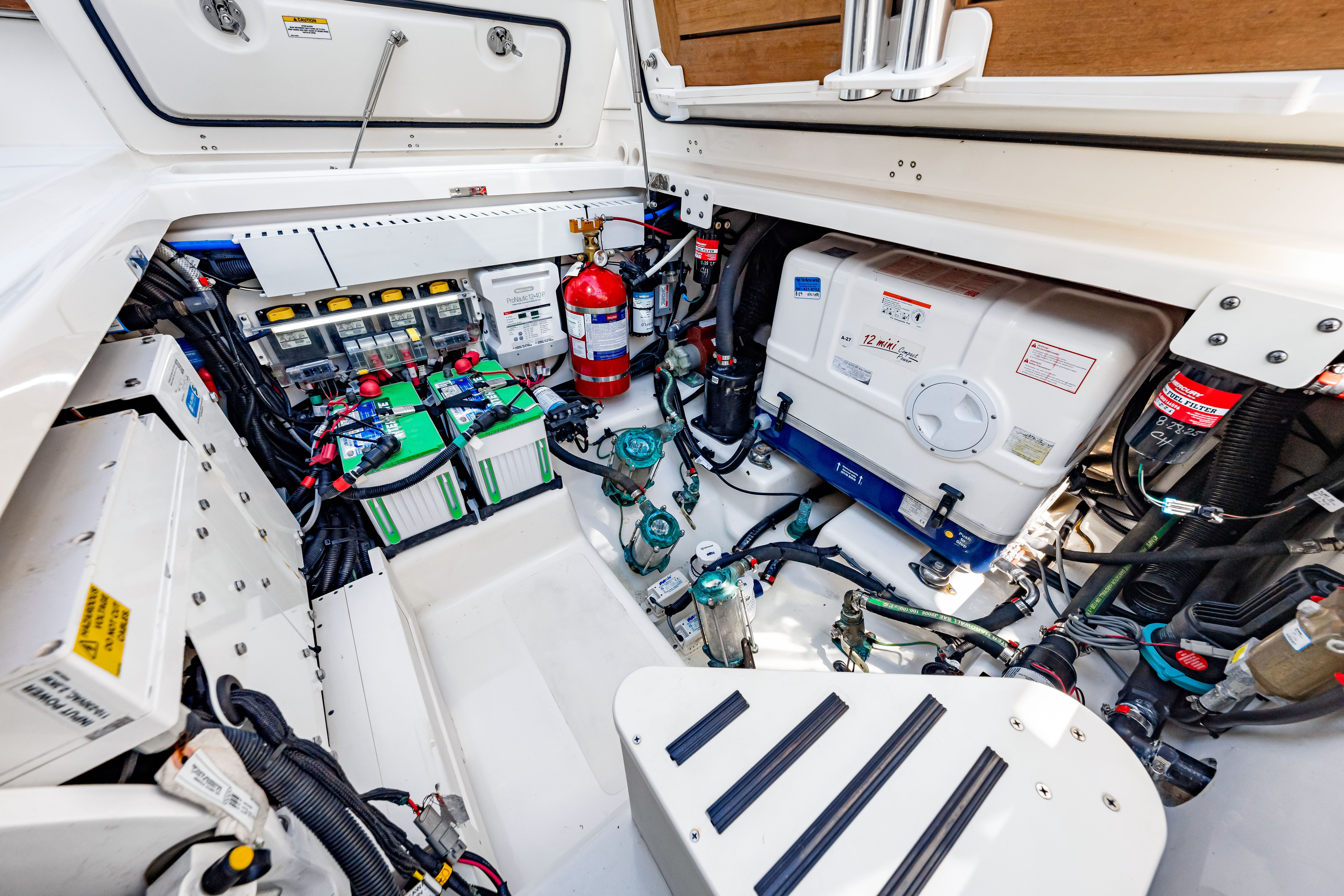 2023 Boston Whaler 380 REALM Image Thumbnail #33